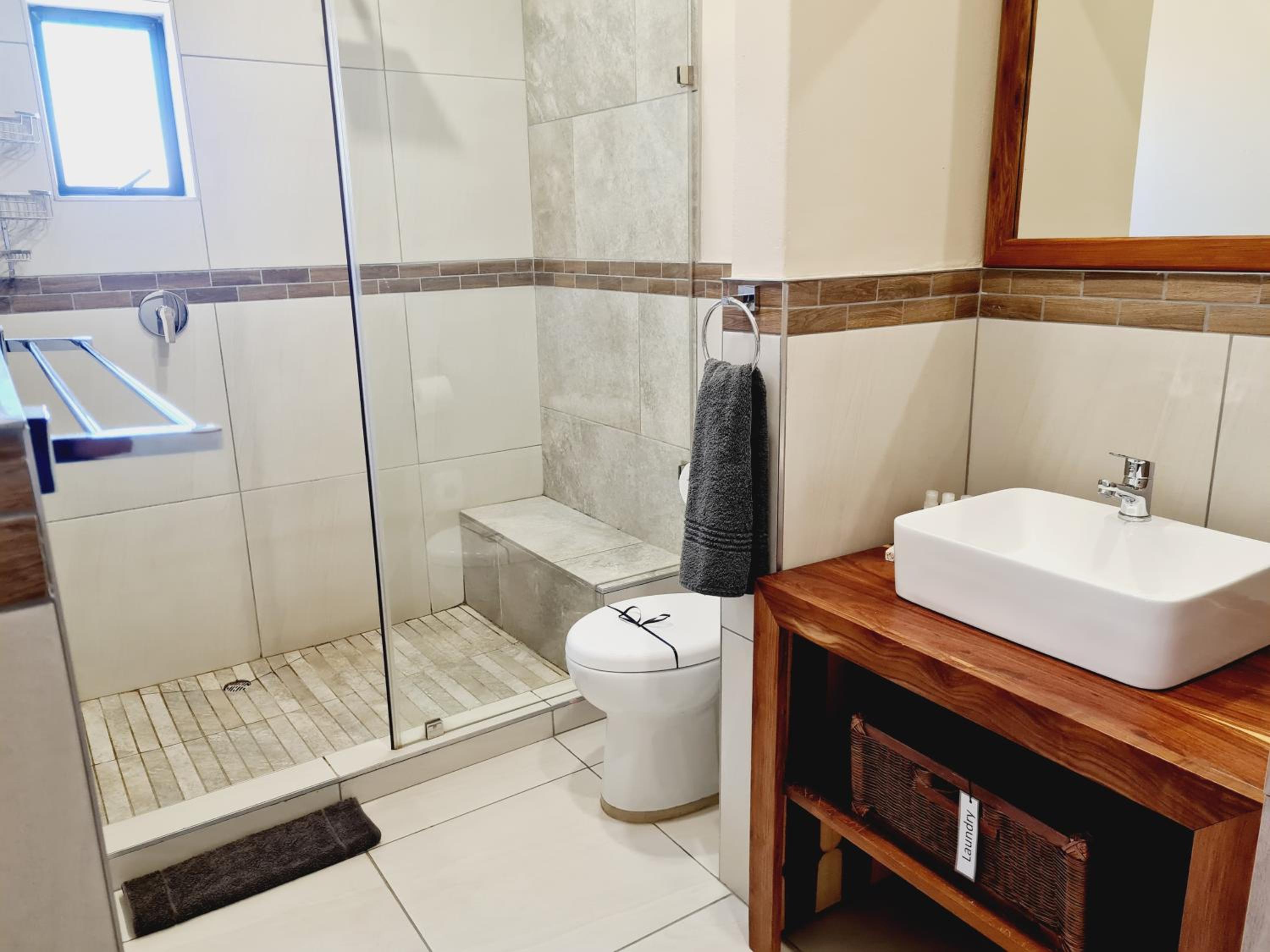  Double Room - Photo 11