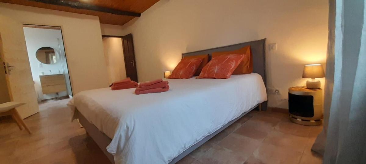 Superior King Room - Photo 7