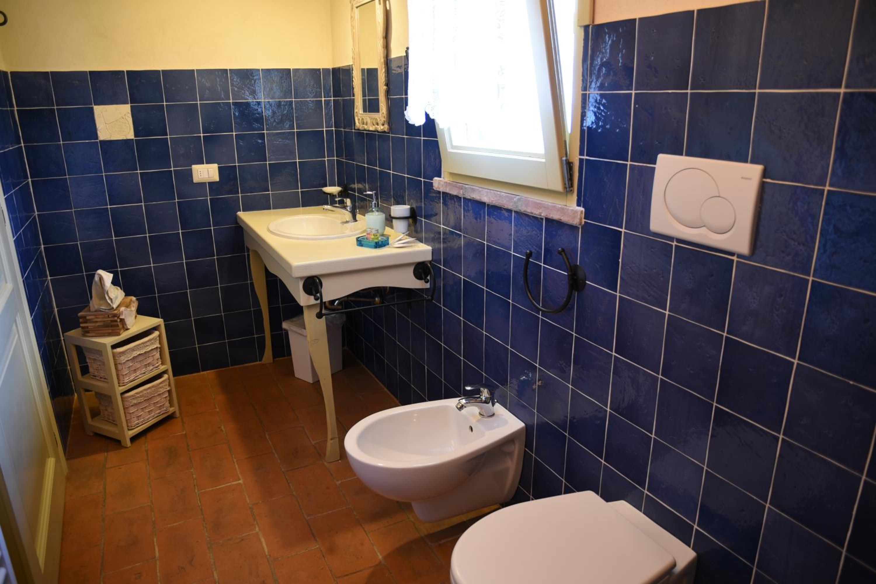Triple Room with Private Bathroom photo 2