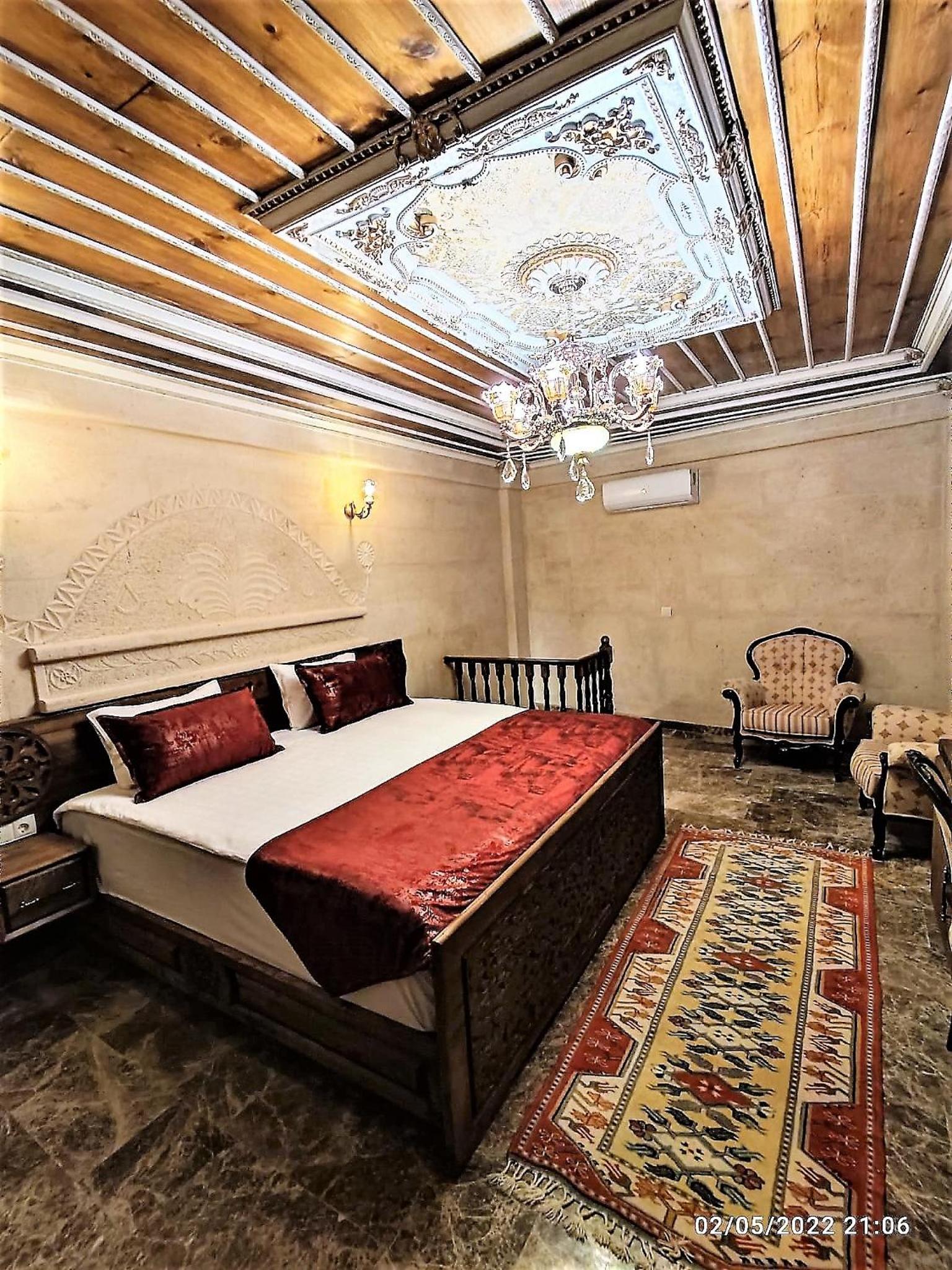 Suite with Private Pool - Photo 7