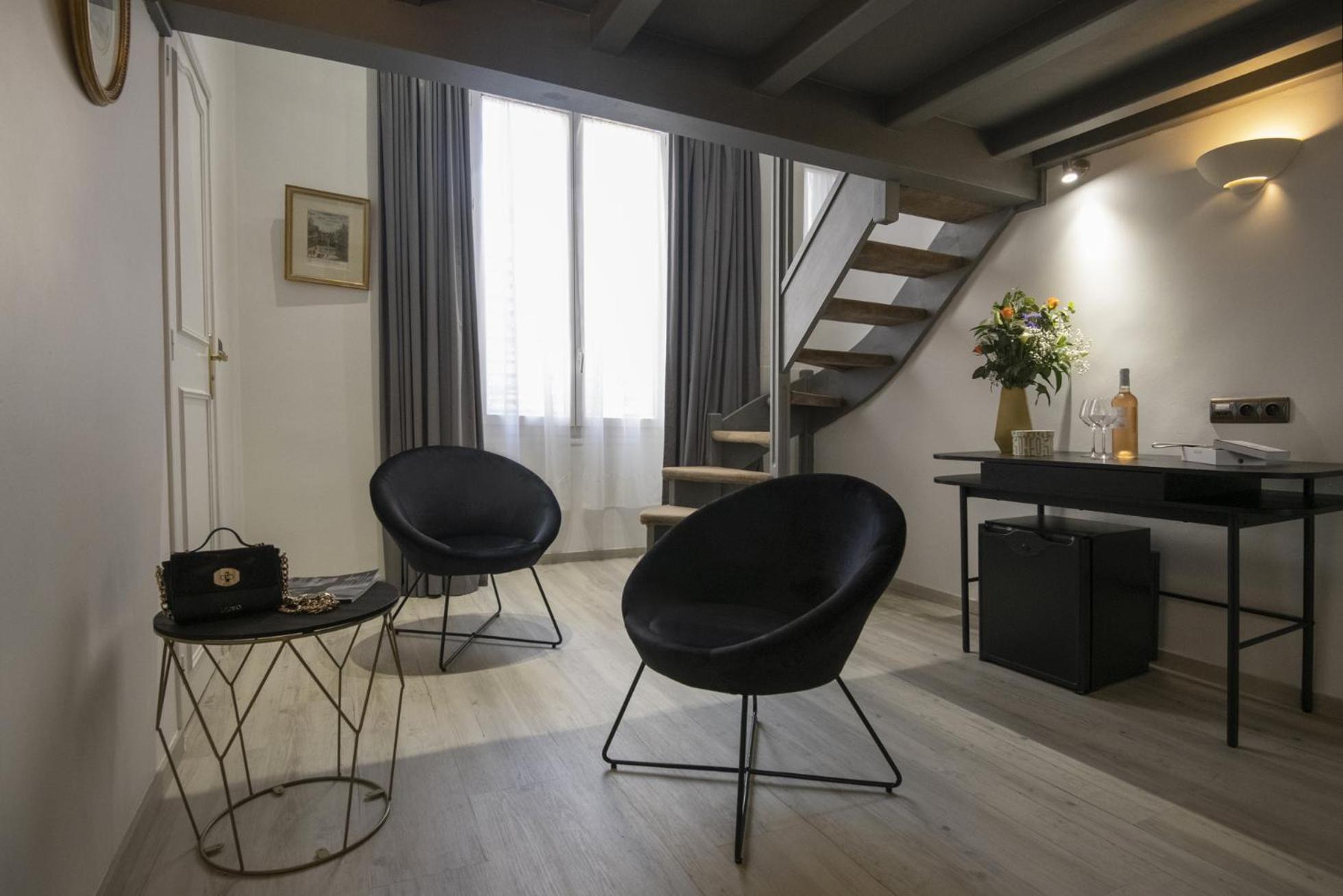 Superior Room - Photo 12