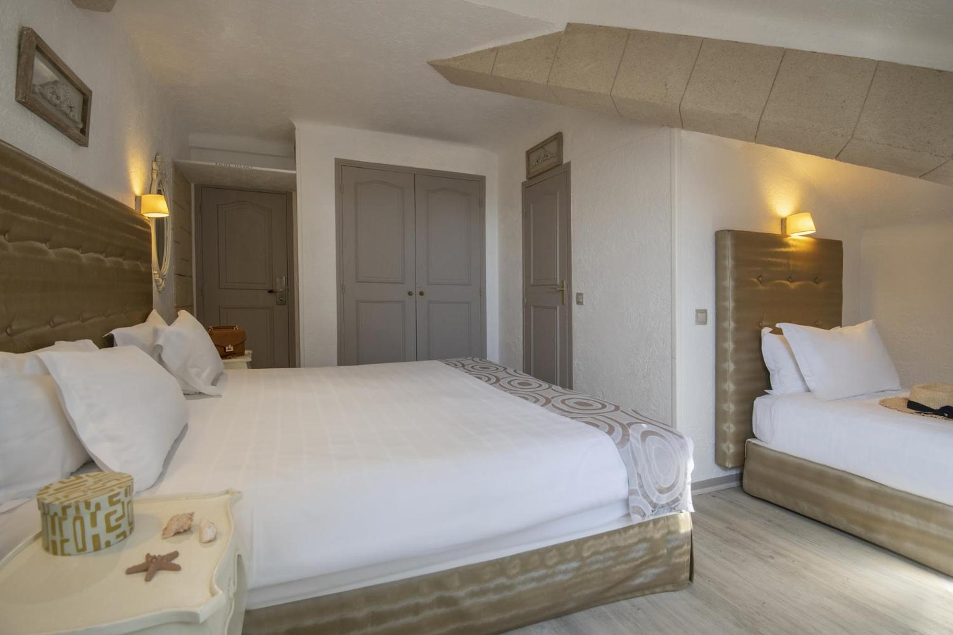 Triple Room - Photo 14