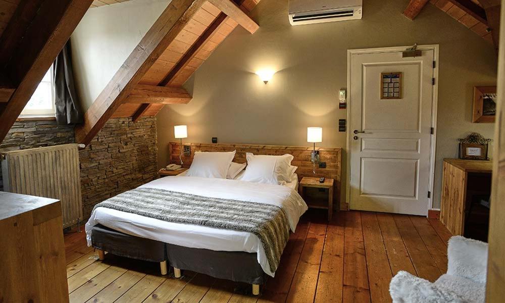 Superior King Suite - Photo 3
