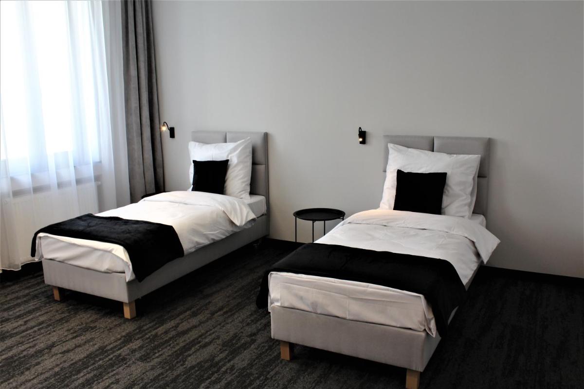 Double Room - Photo 3