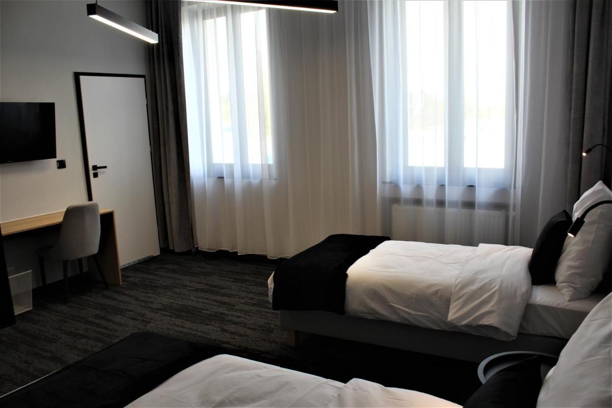 Double Room - Photo 2