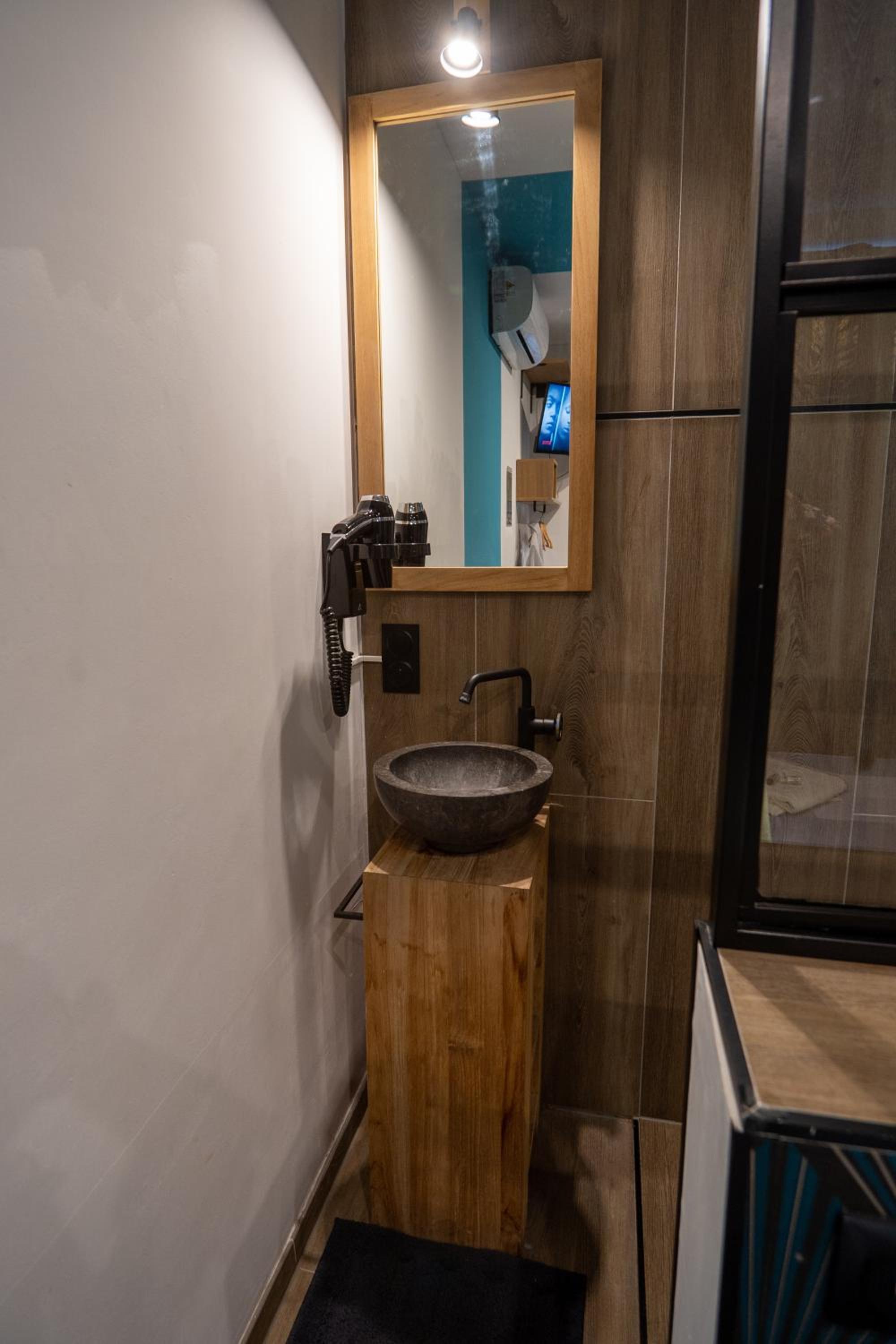 Apartment - Photo 23