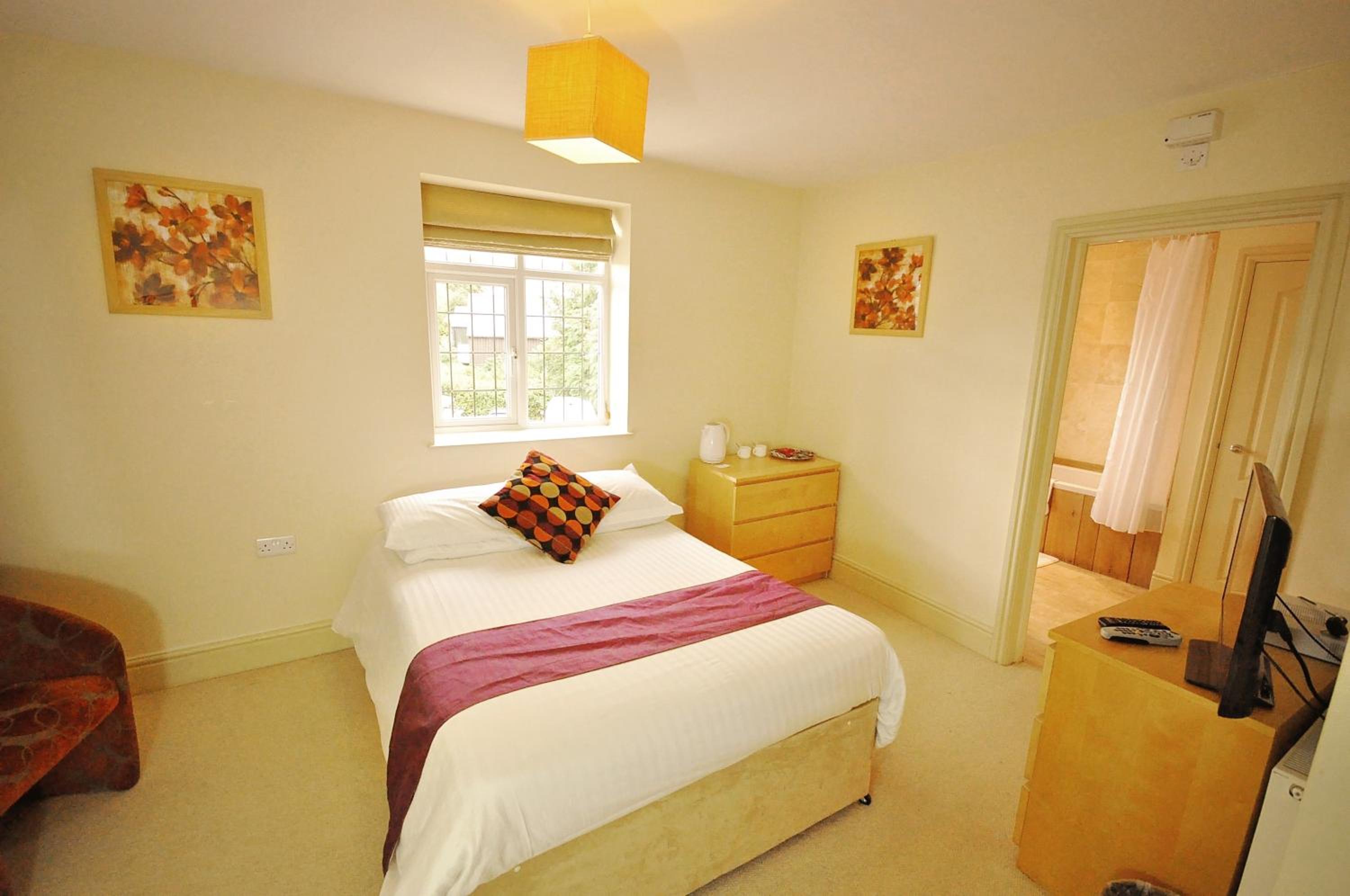 Double Room with Private Bathroom photo 2