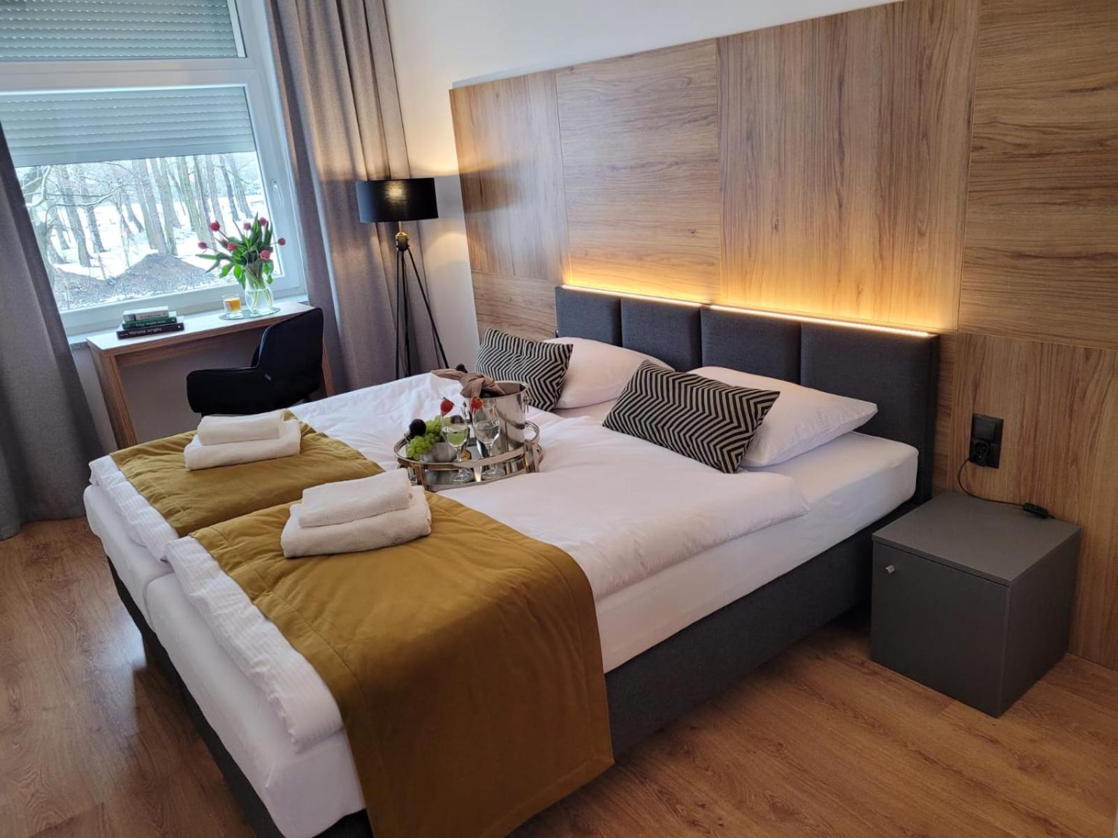 Standard Double Room - Photo 2