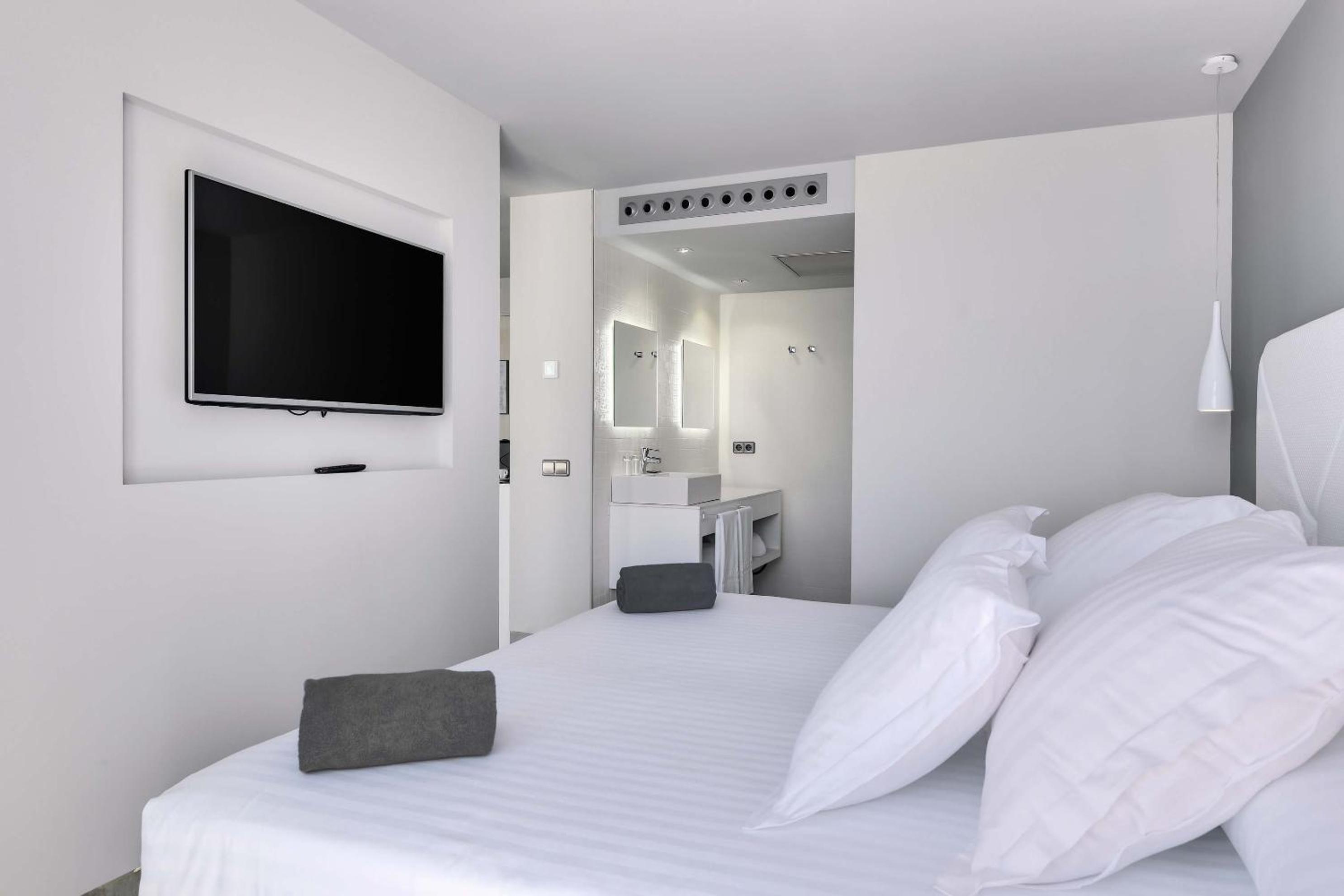 Junior Suite - Photo 1