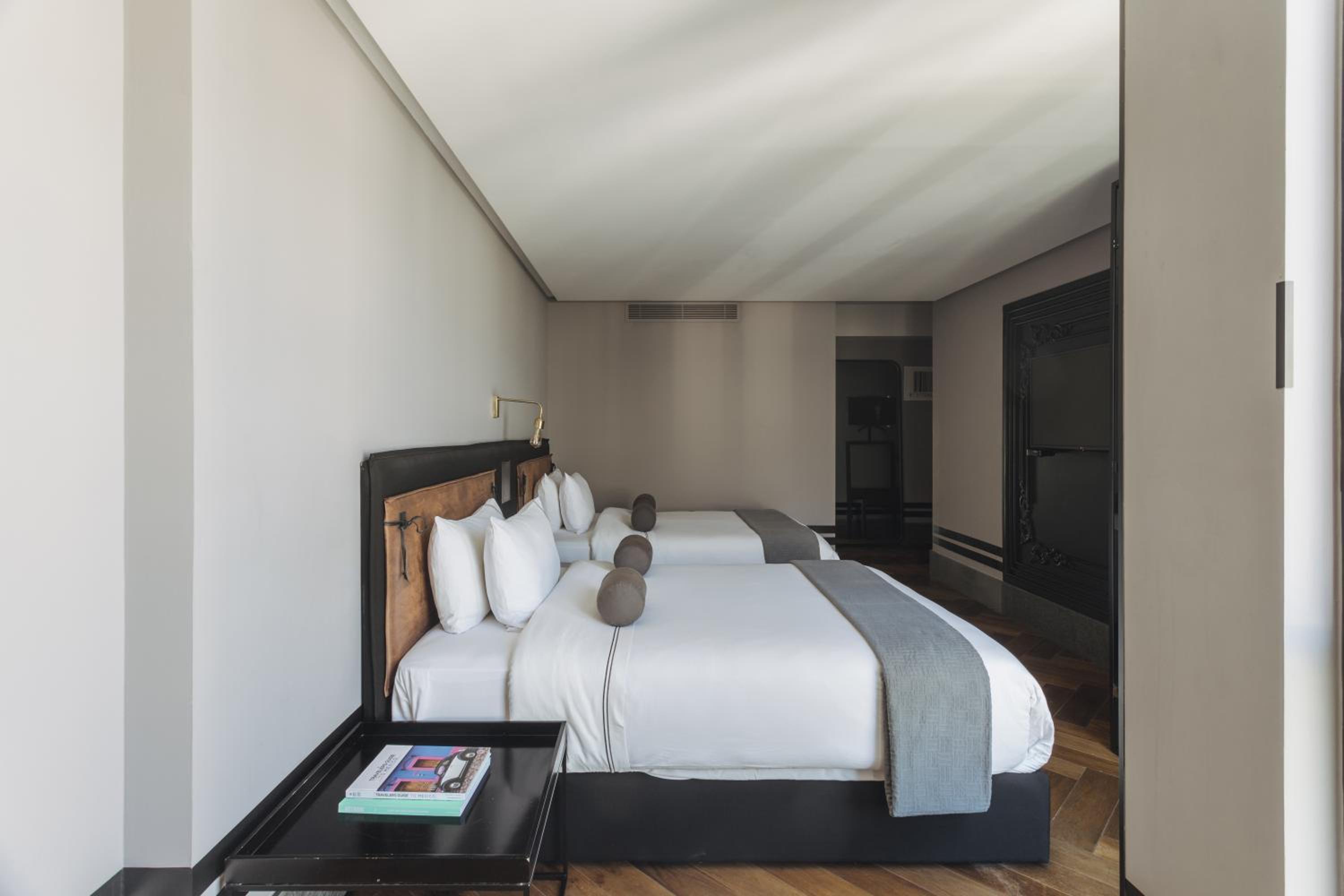 Superior Queen Room with Two Queen Beds photo 1