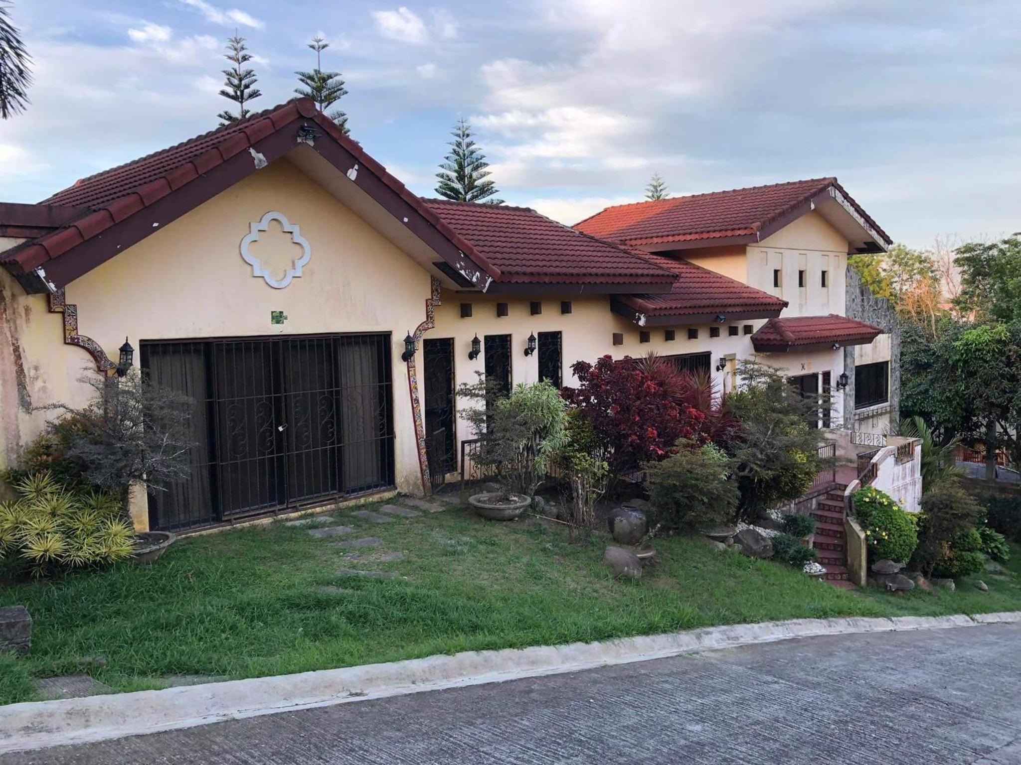 Four-Bedroom House photo 2