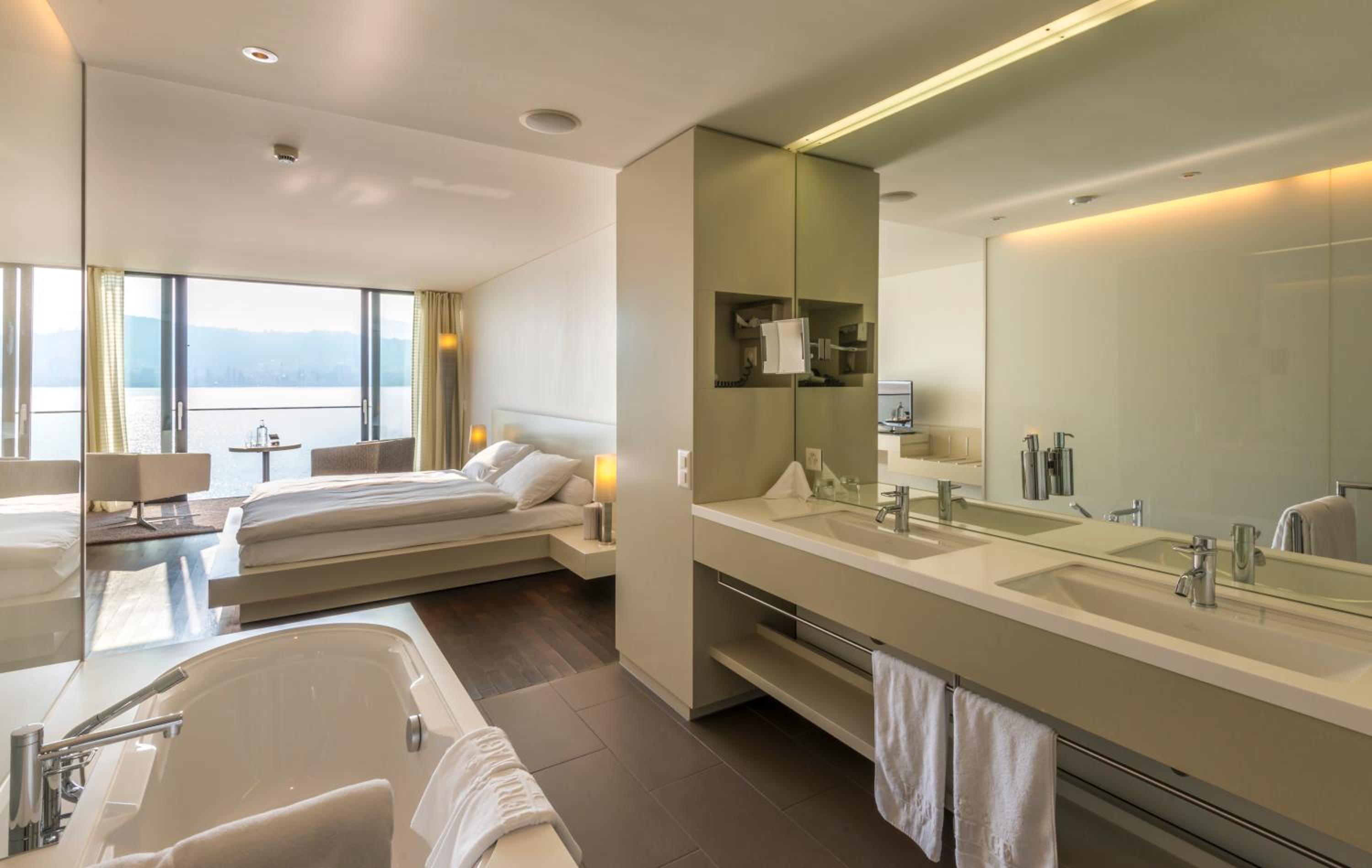 Lake View Deluxe - Photo 4
