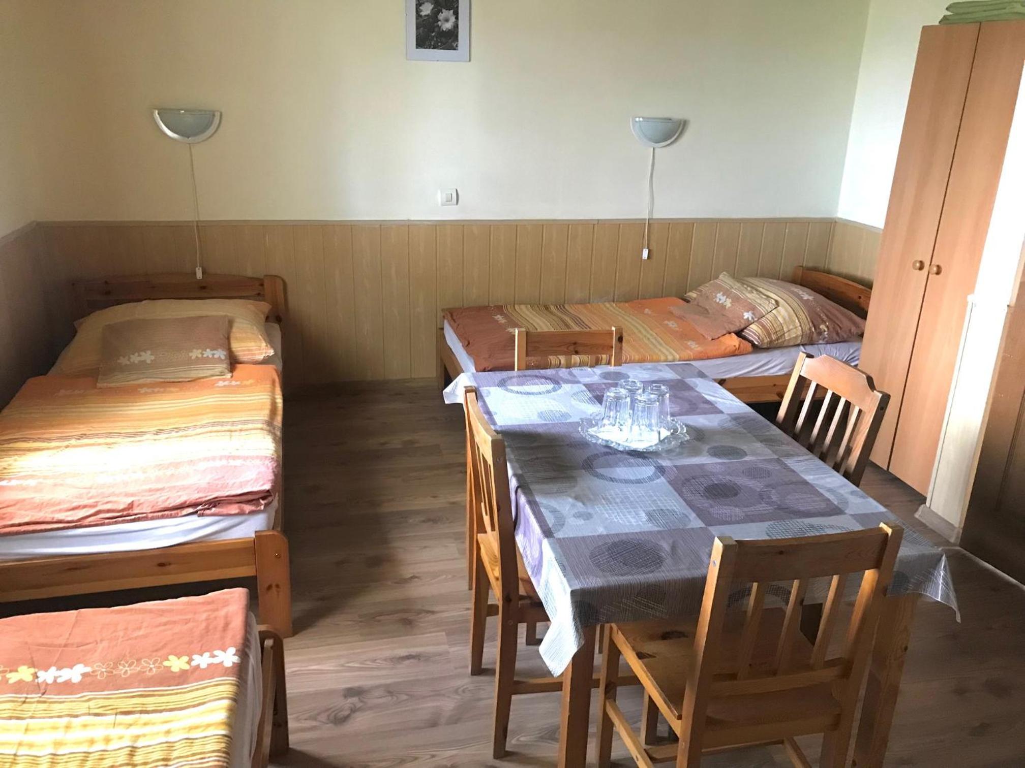 Quadruple Room with Bathroom photo 1