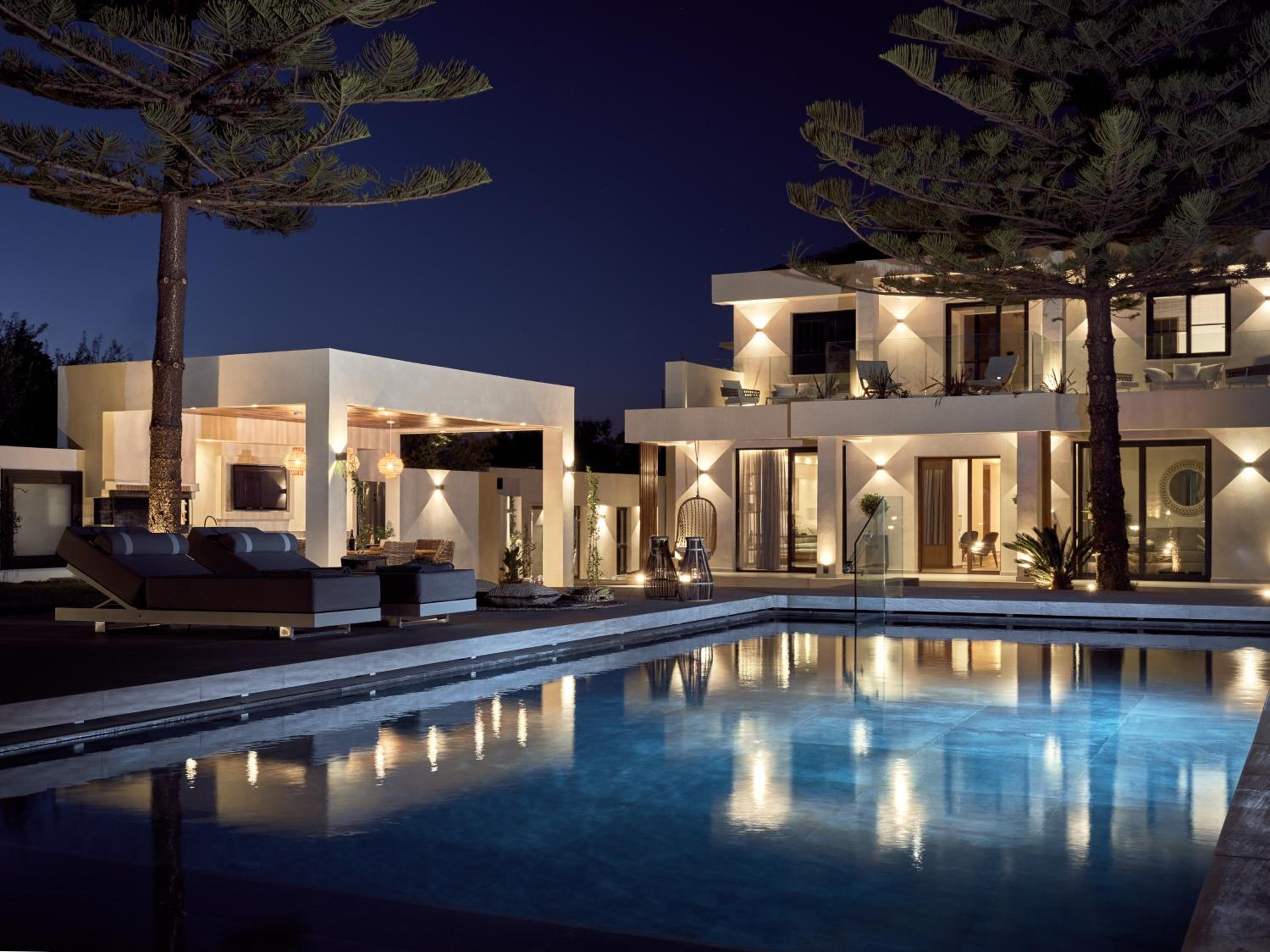 Villa with Private Pool photo 3