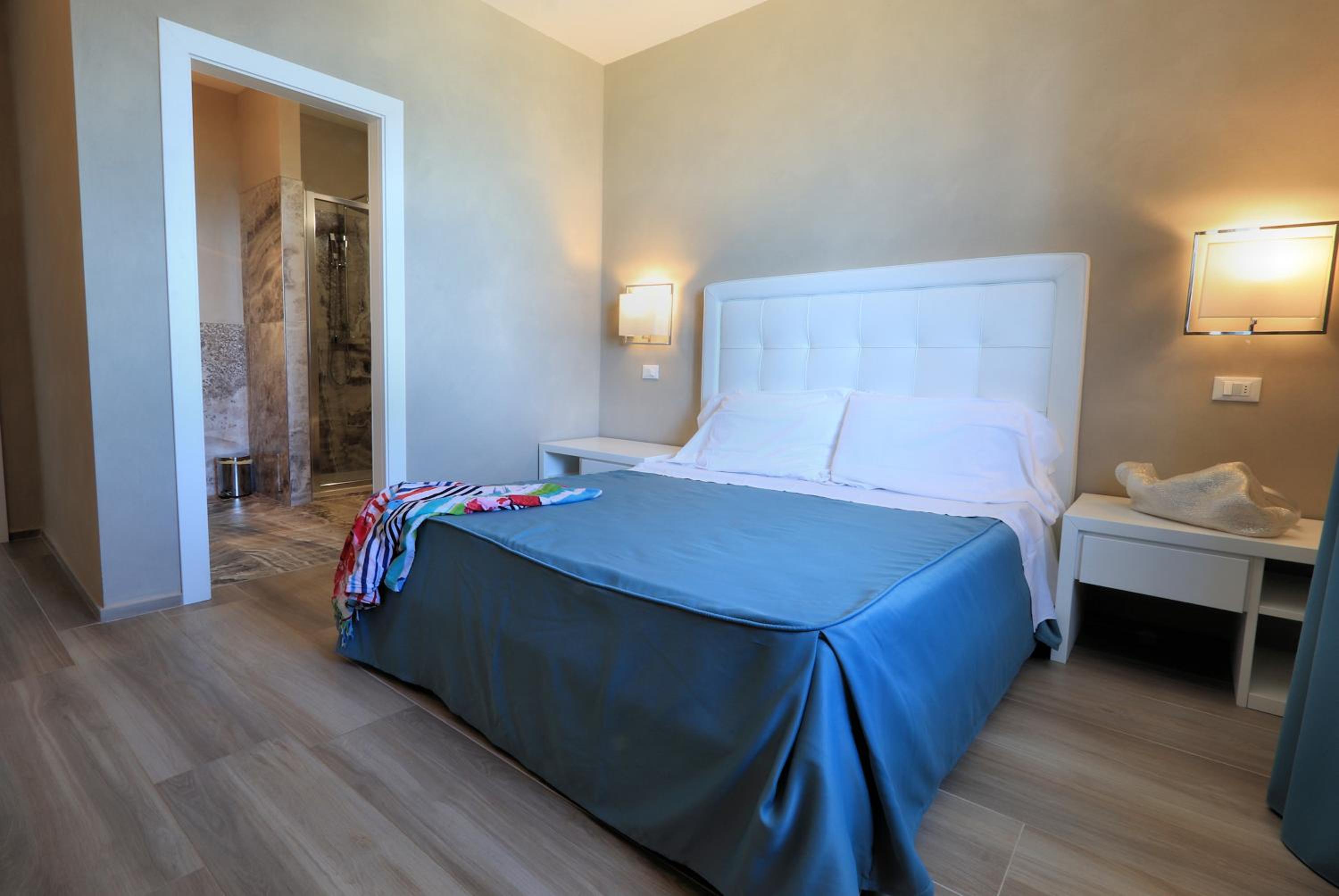 King Room with Sea View photo 3