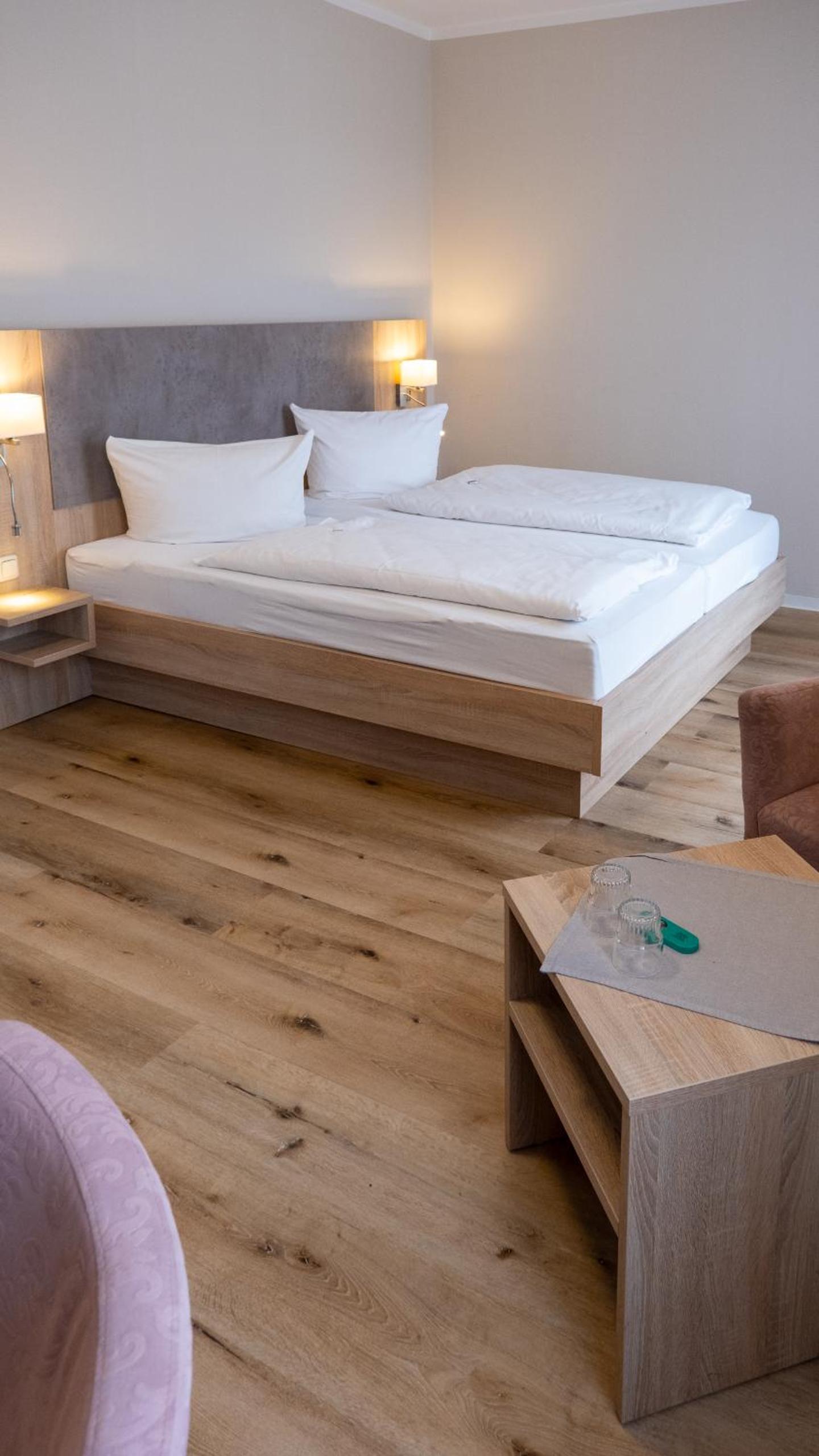 Double Room - Photo 2