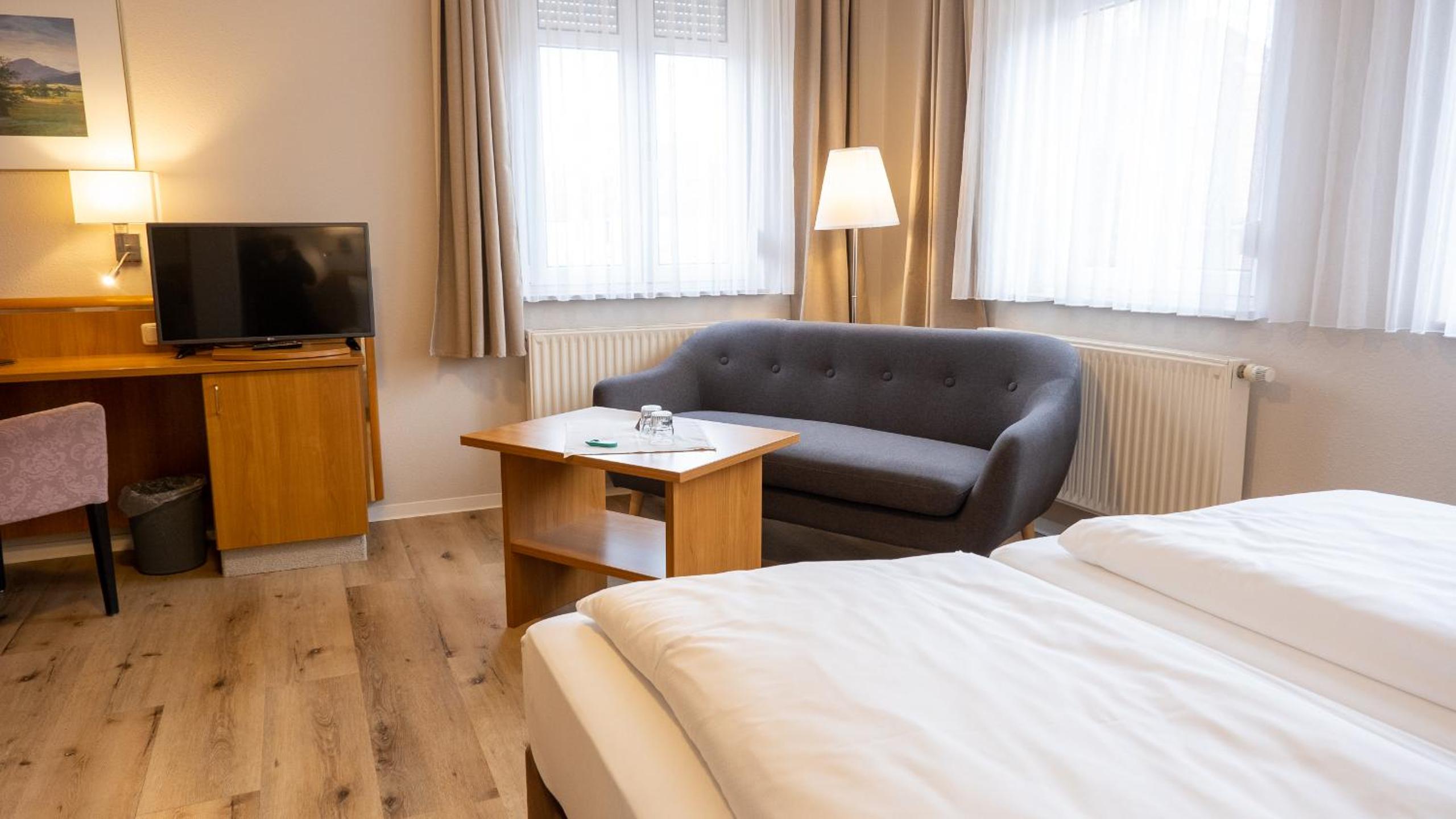 Double Room - Photo 1