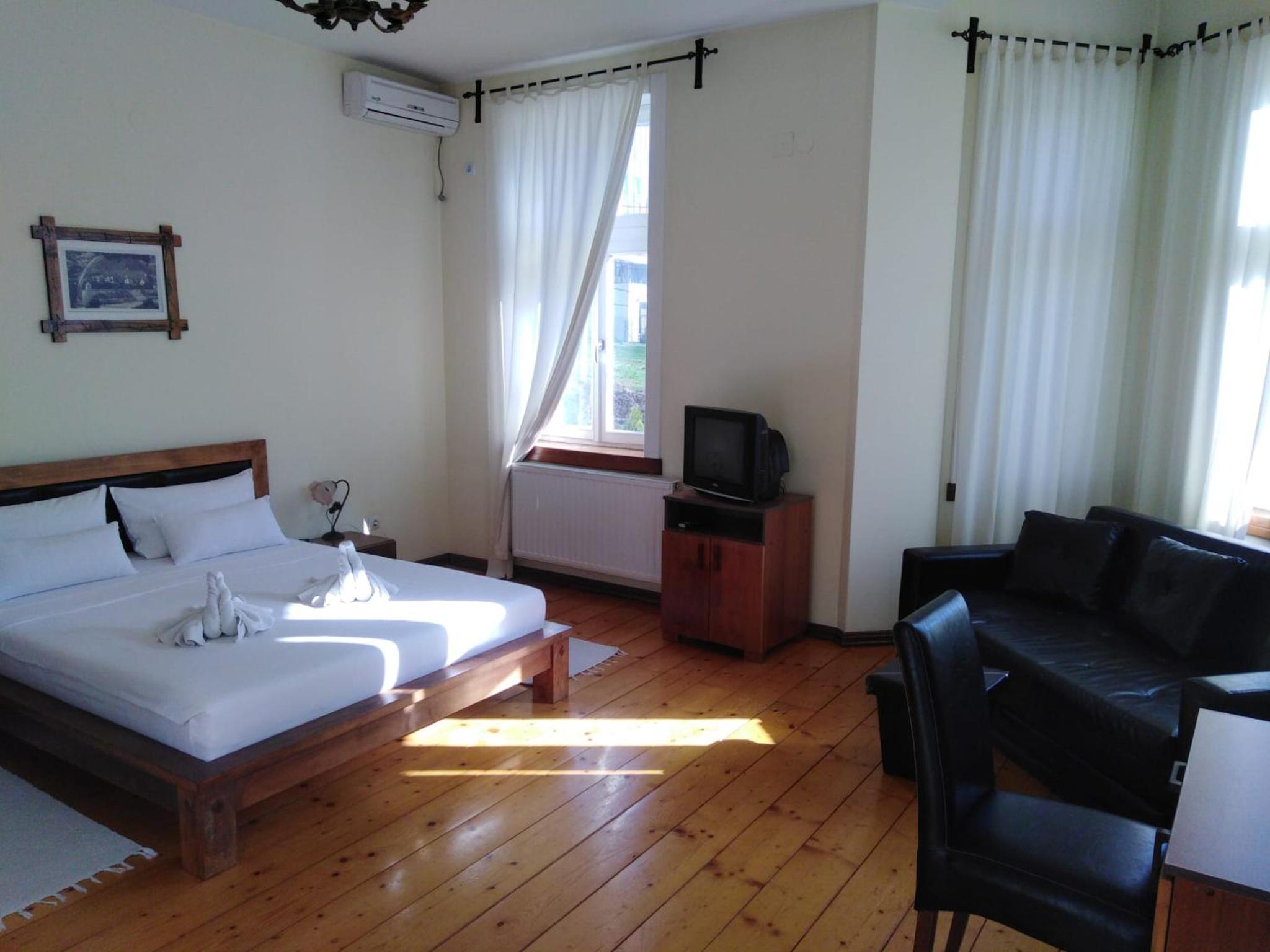 Deluxe Triple Room photo 1