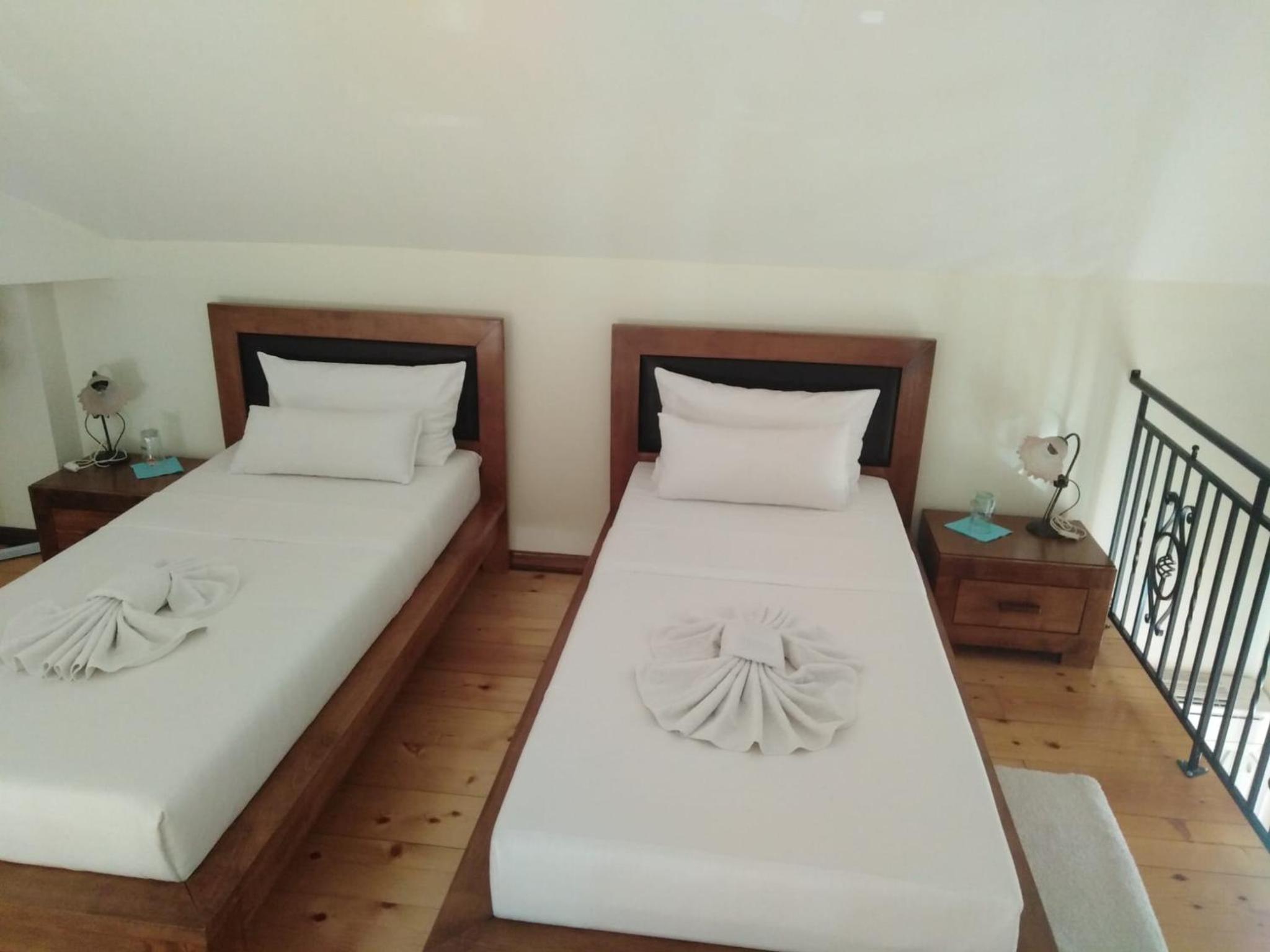 Duplex Quadruple Room photo 3