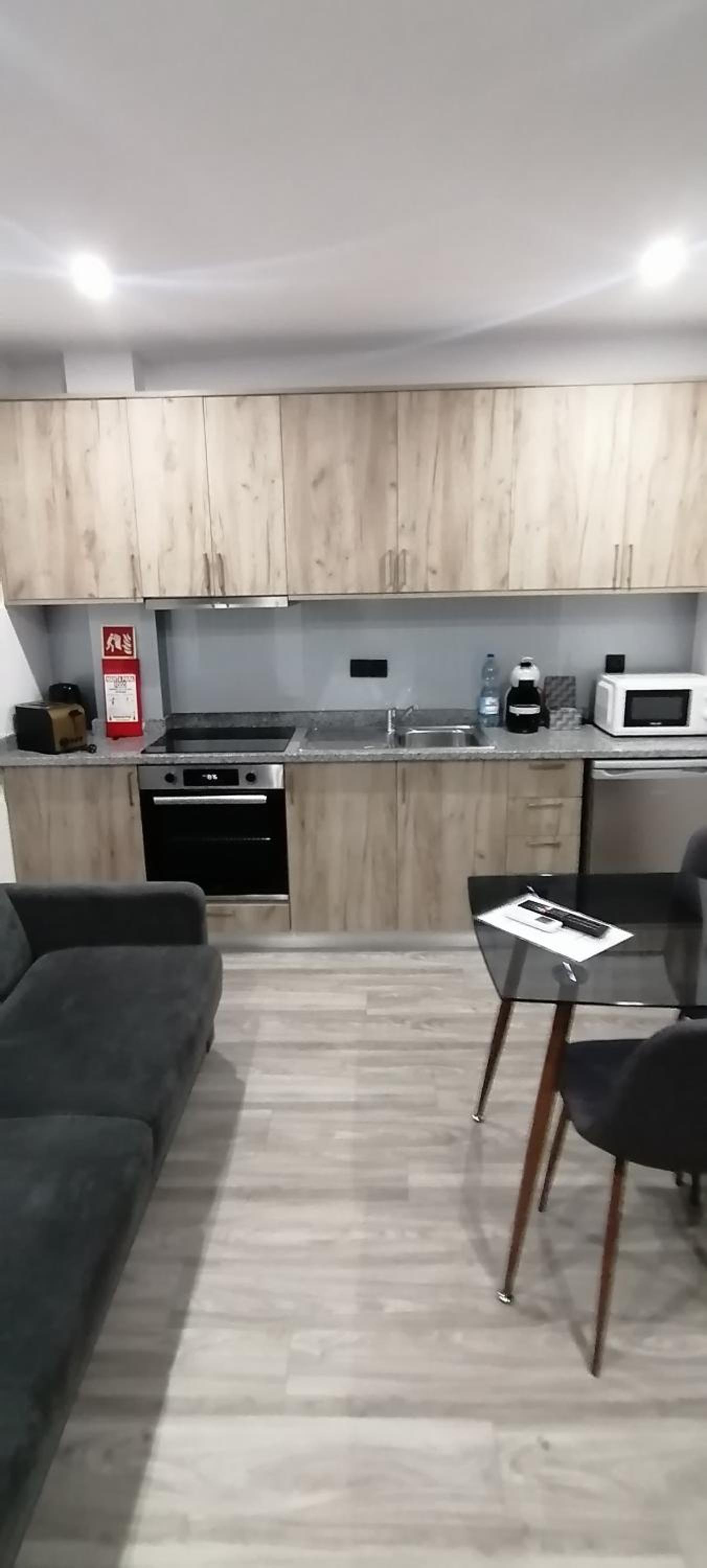 One-Bedroom Apartment - Photo 9