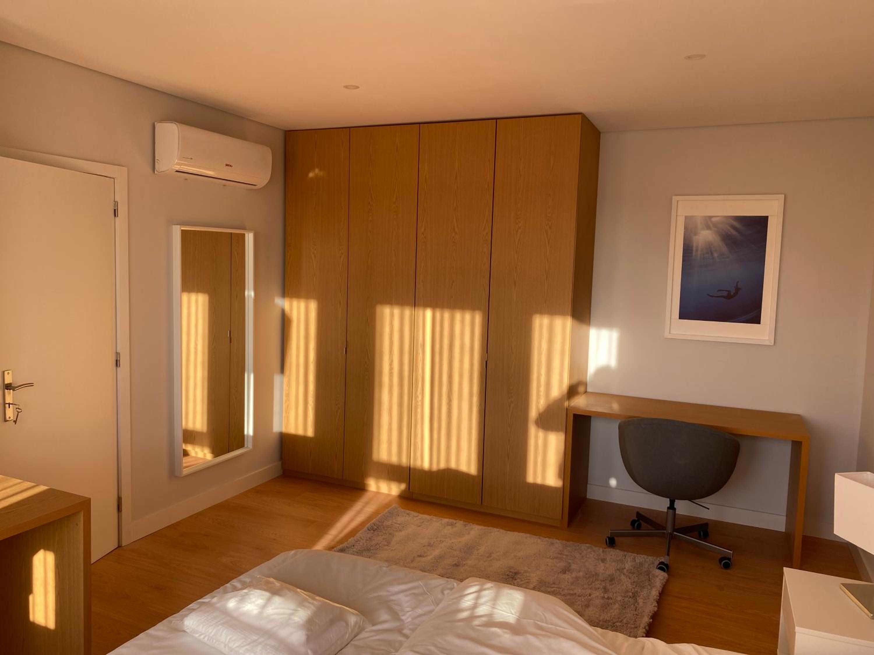 One-Bedroom Apartment - Photo 10