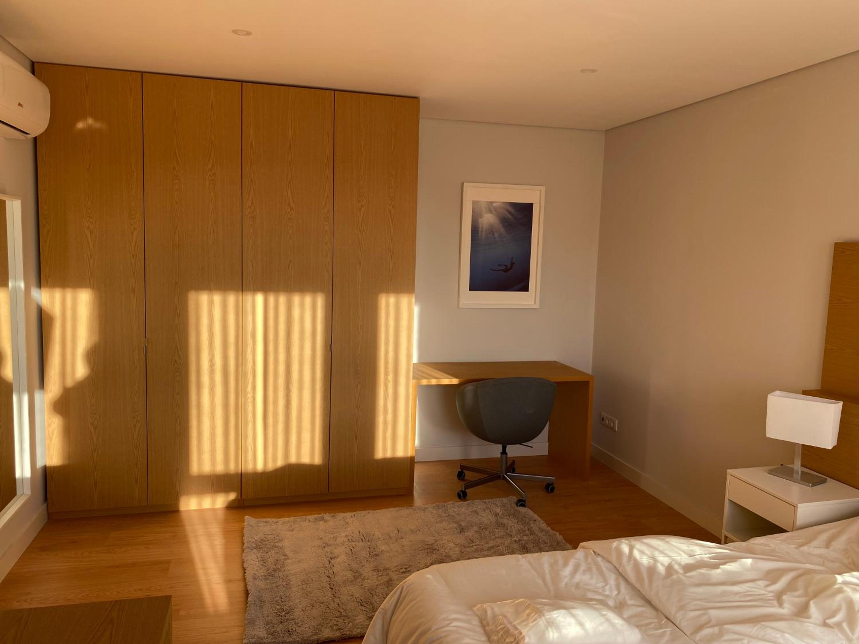One-Bedroom Apartment - Photo 15