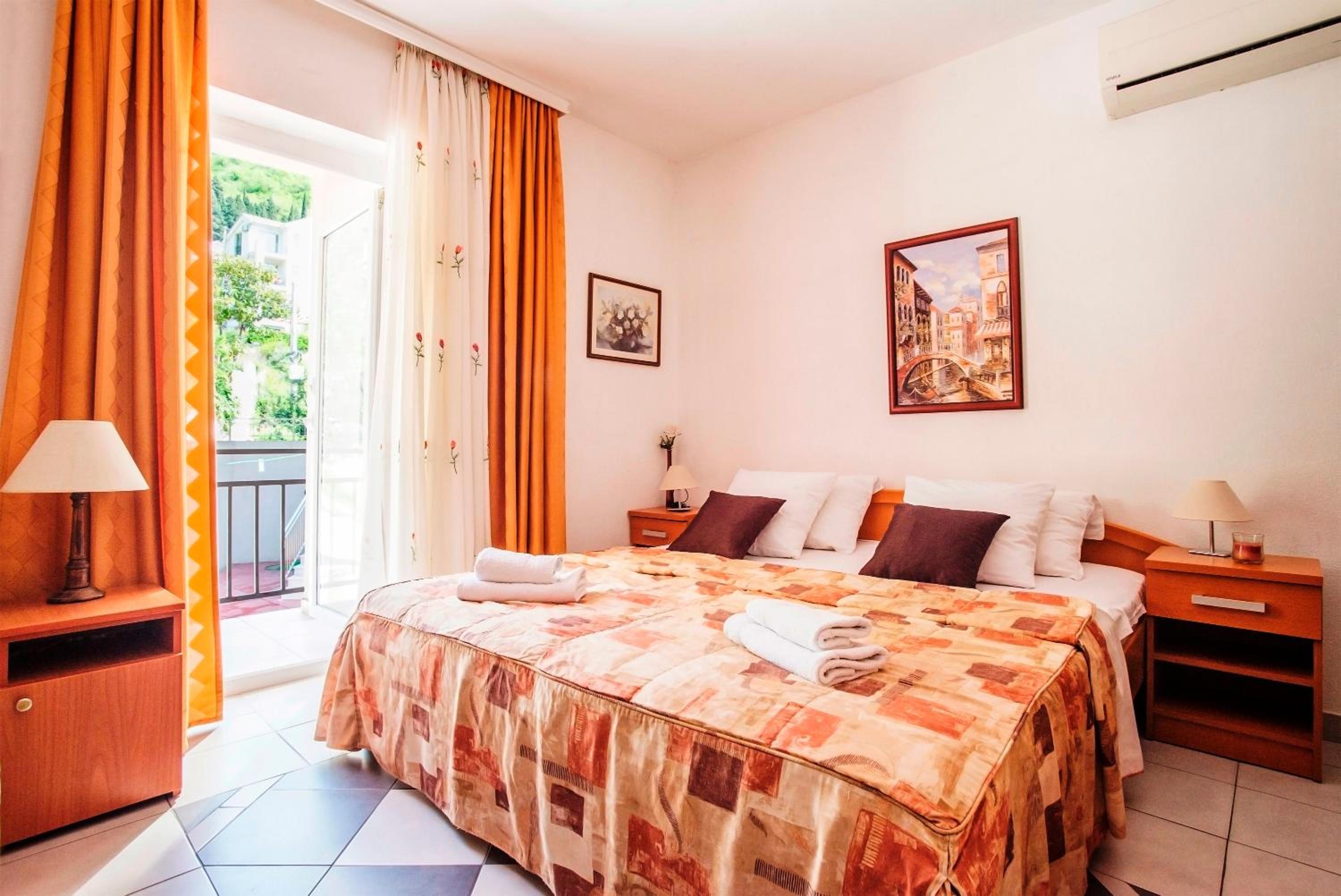 Studio Apartment with balcony (3 adults) photo 2