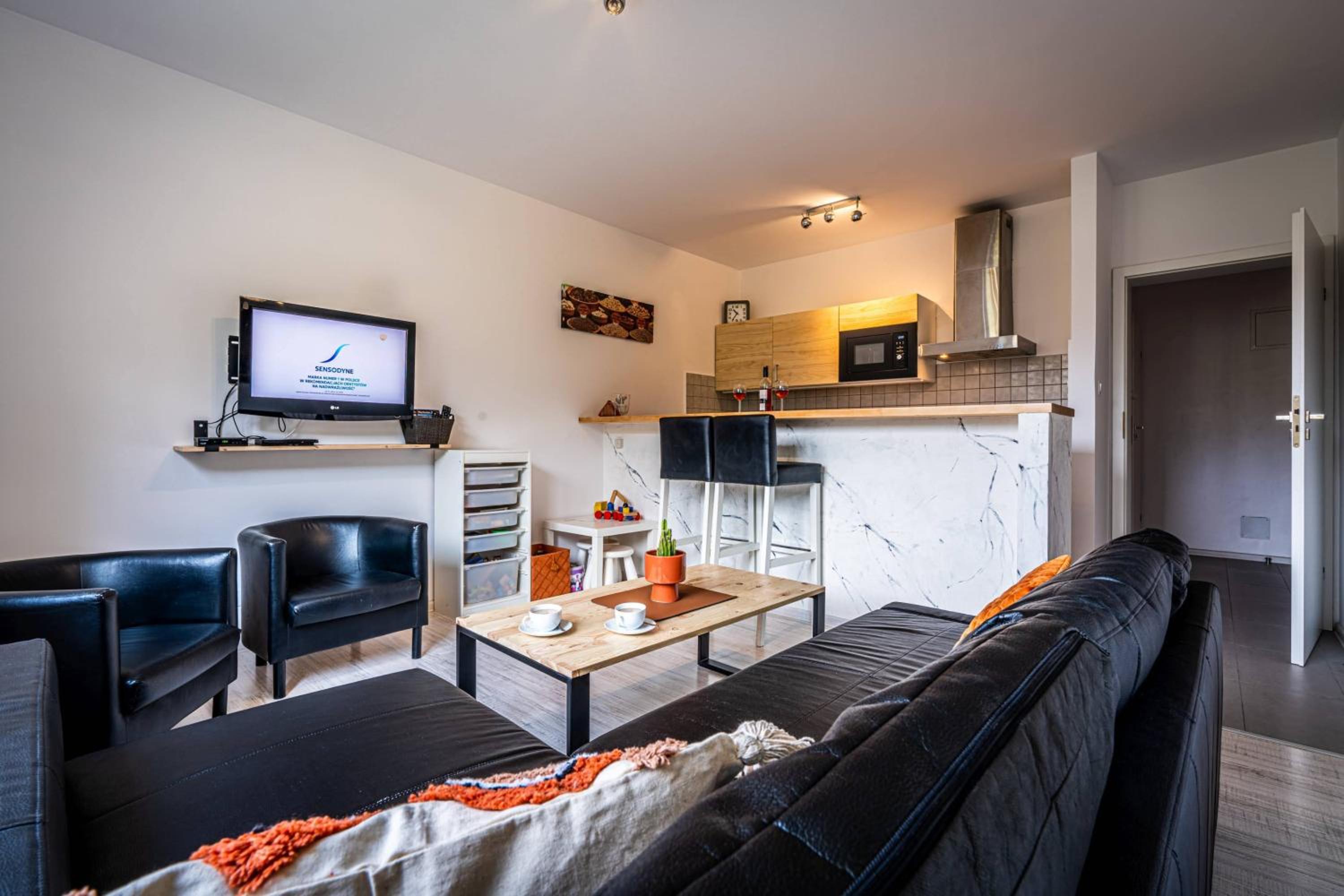Studio Apartment - Photo 49