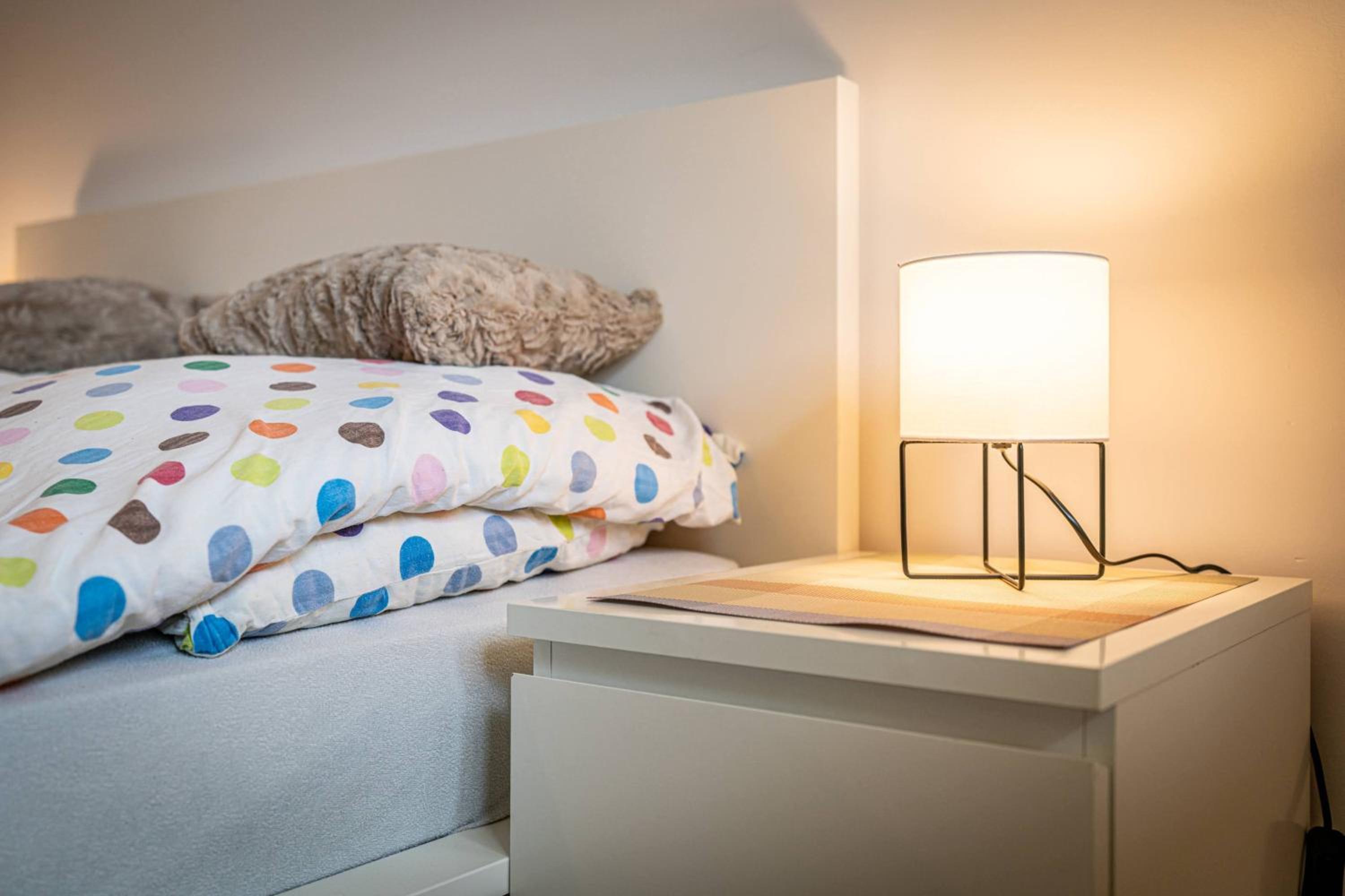 Studio Apartment - Photo 27