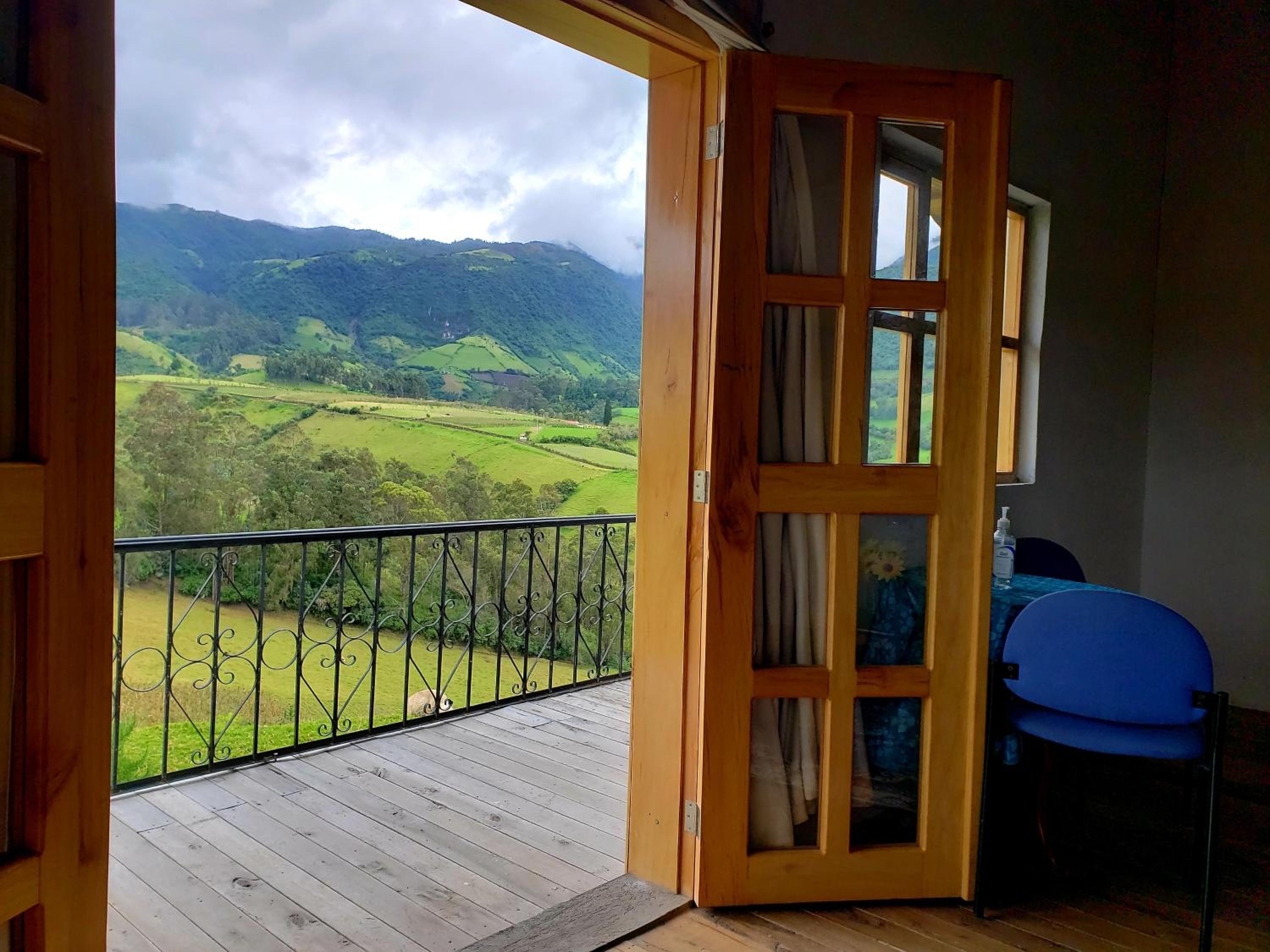 Double Room with Private Bathroom photo 2