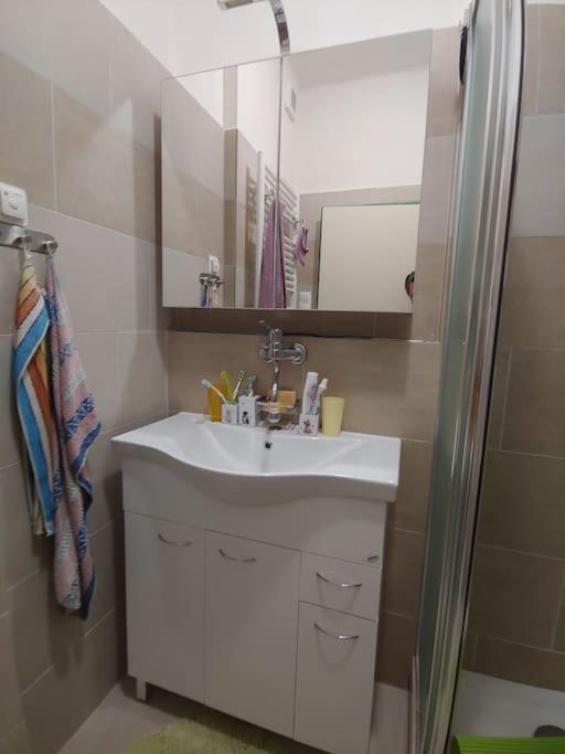 Three-Bedroom Apartment - Photo 38