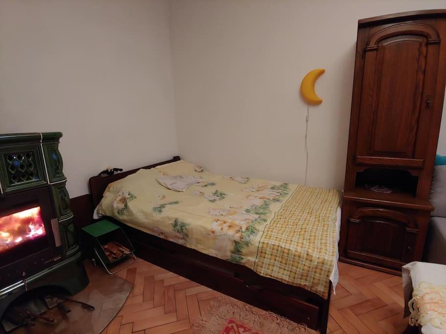 Three-Bedroom Apartment - Photo 18