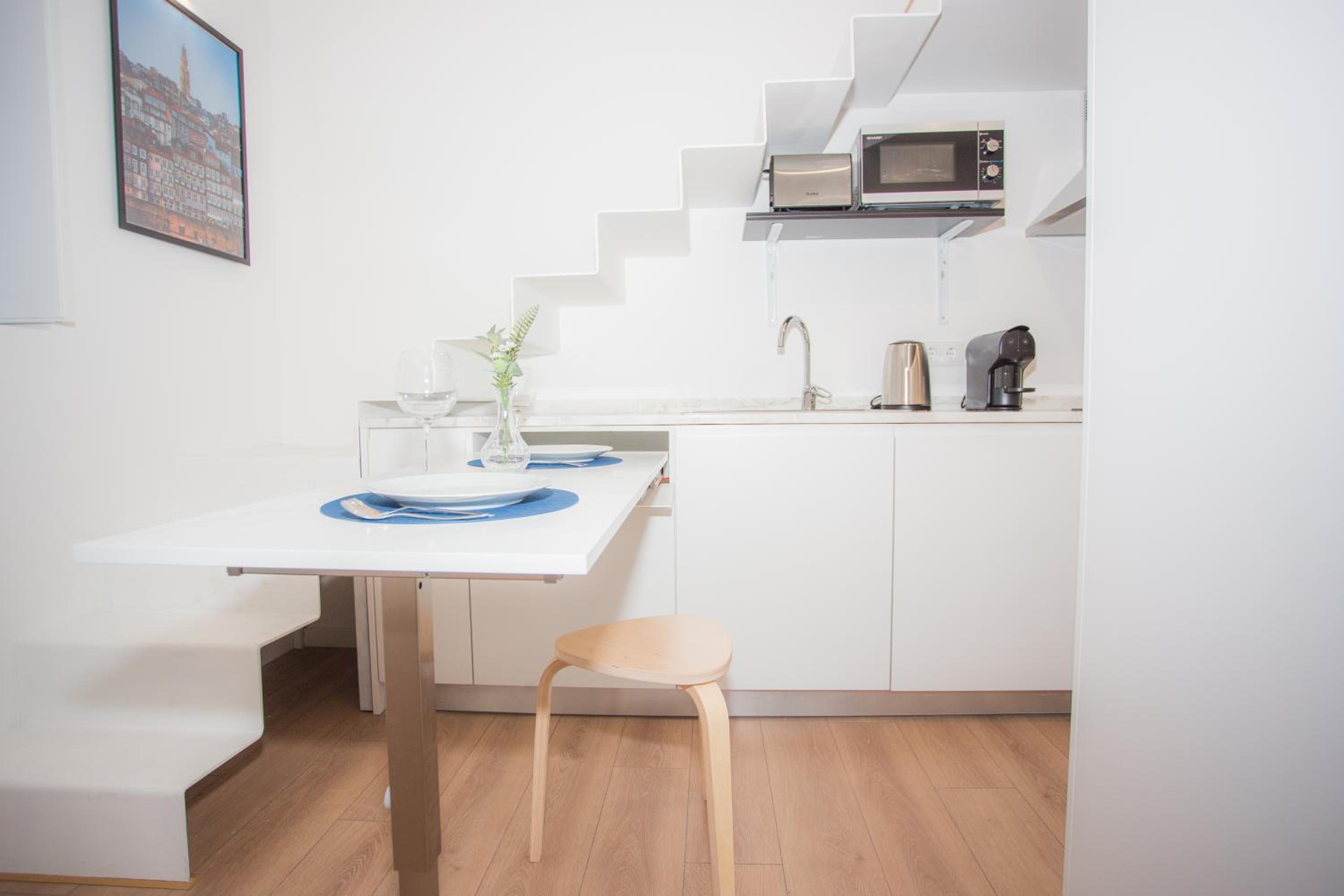One-Bedroom House - Photo 9