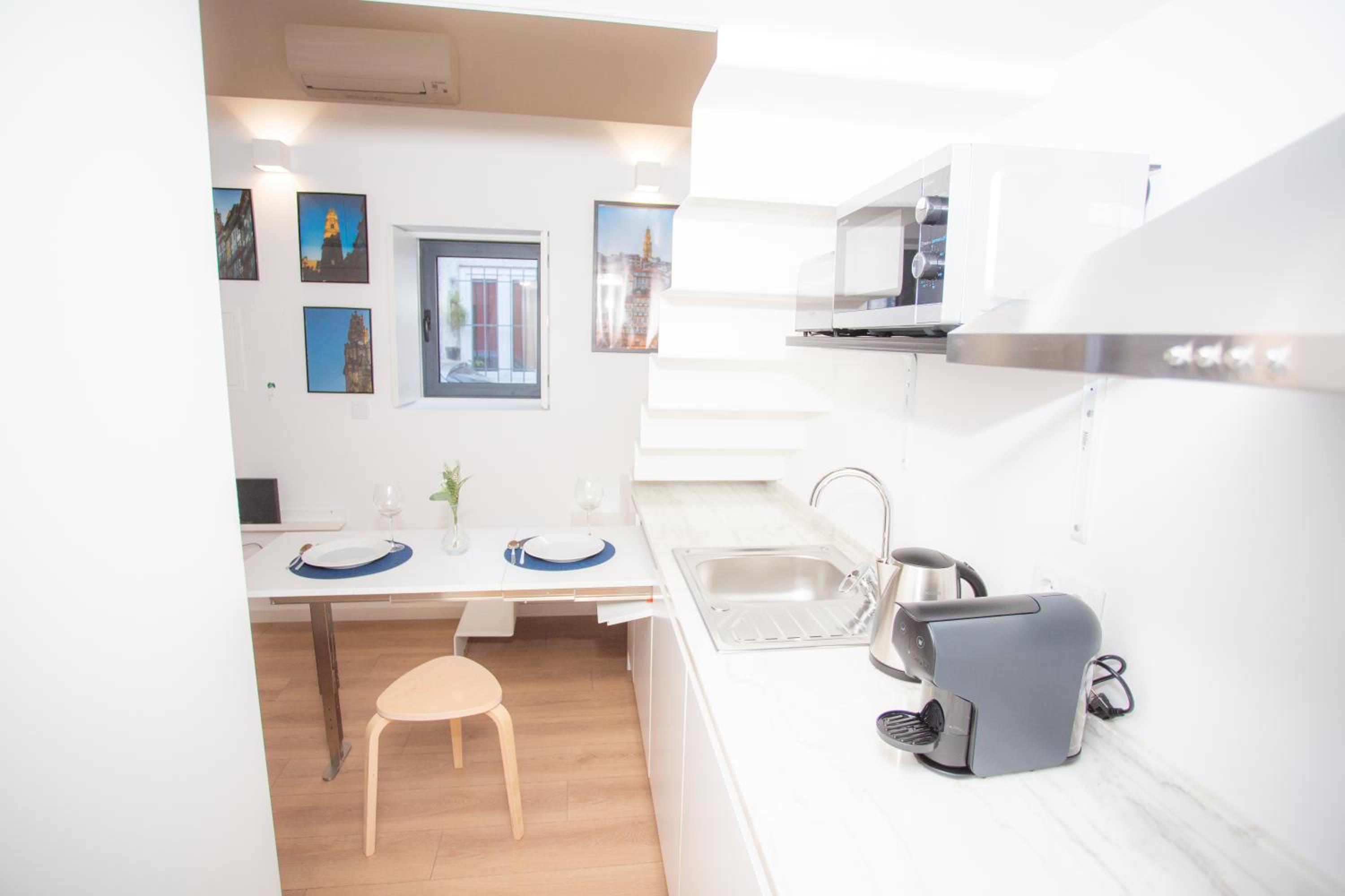 One-Bedroom House - Photo 13
