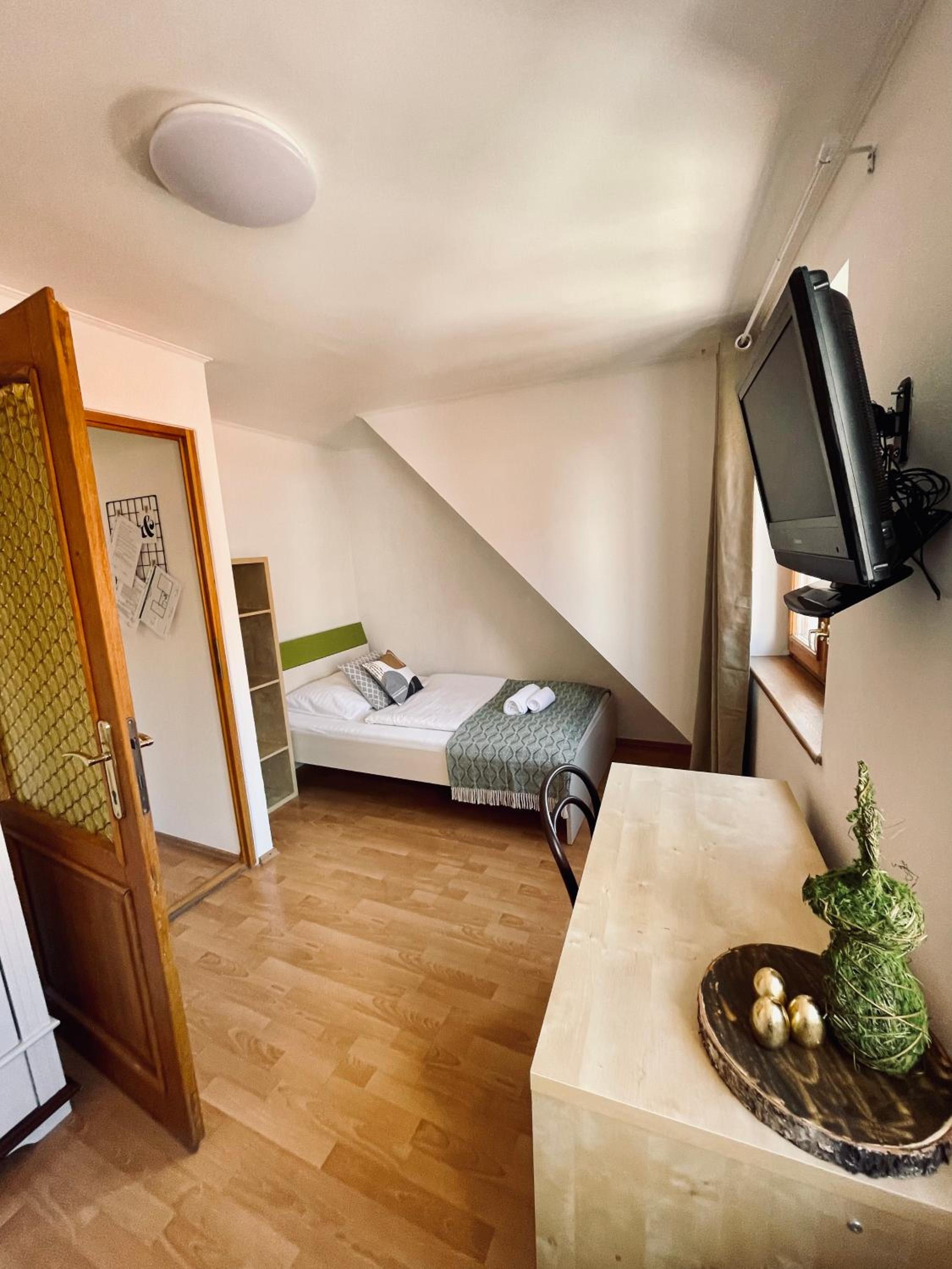 Duplex Suite - Photo 5
