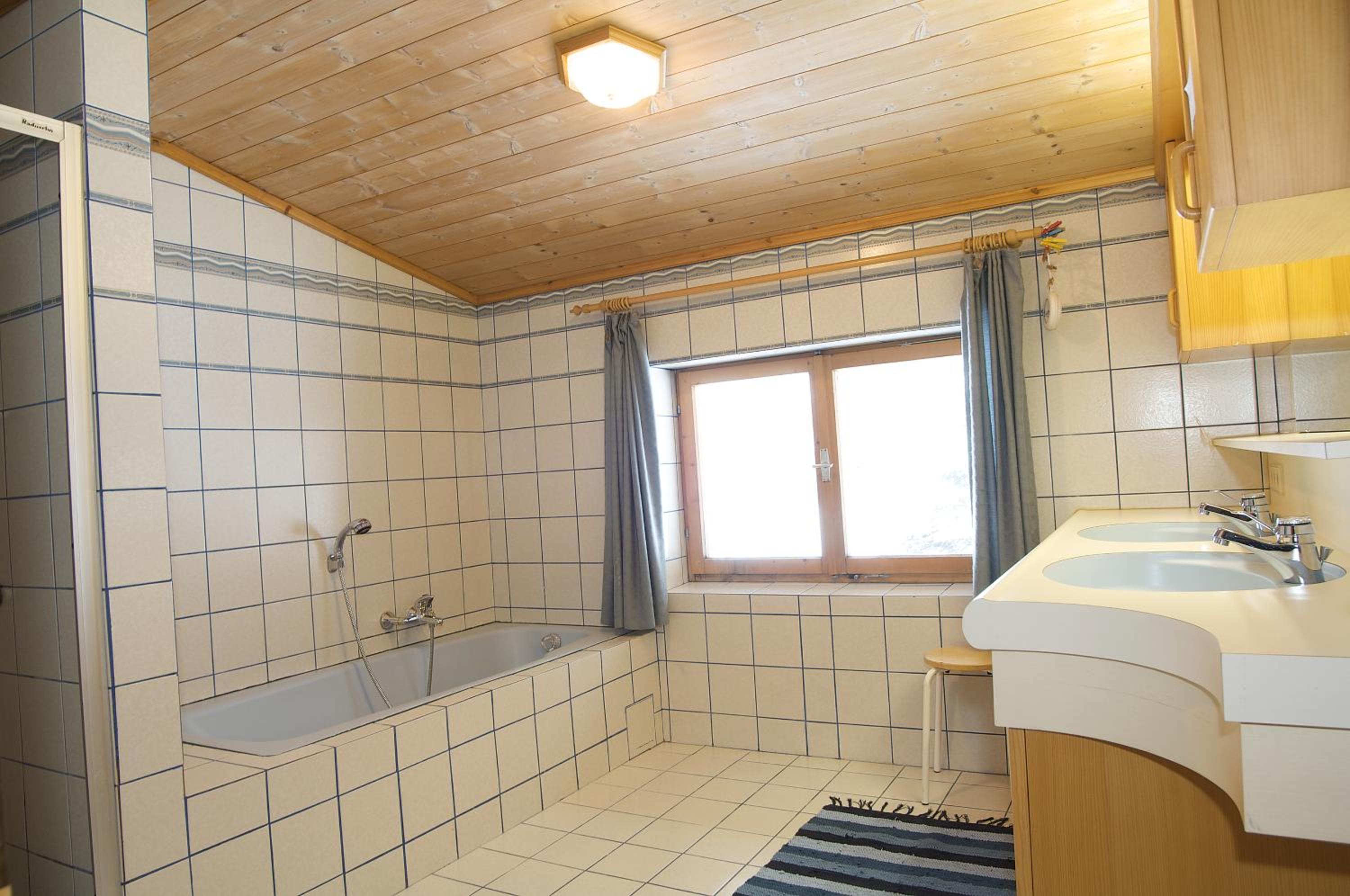 Family Suite with Balcony (2 Adults + 3 Children) photo 3