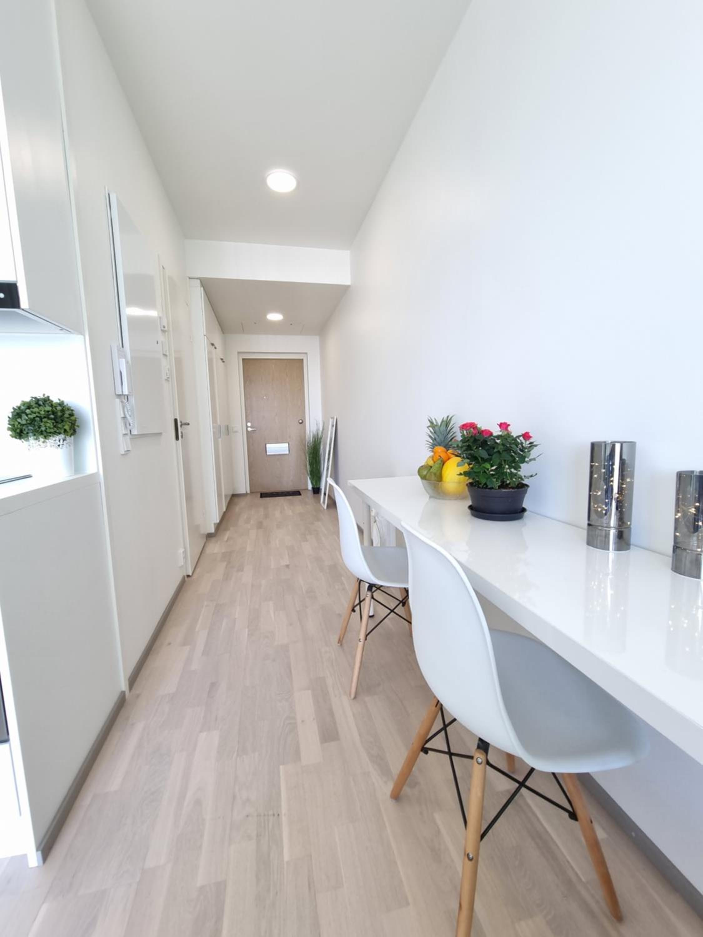 One-Bedroom Apartment - Photo 14