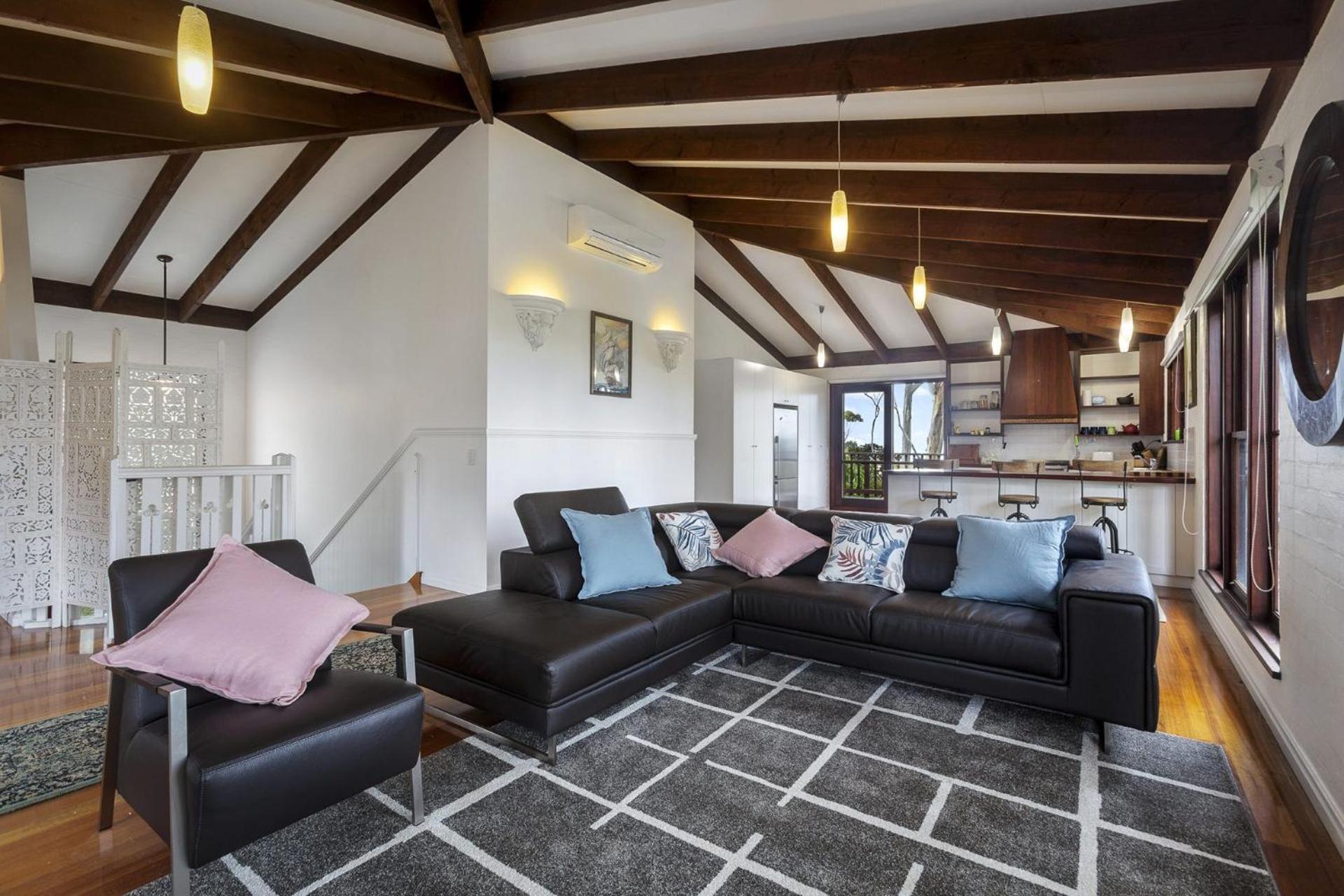 Four-Bedroom House photo 1