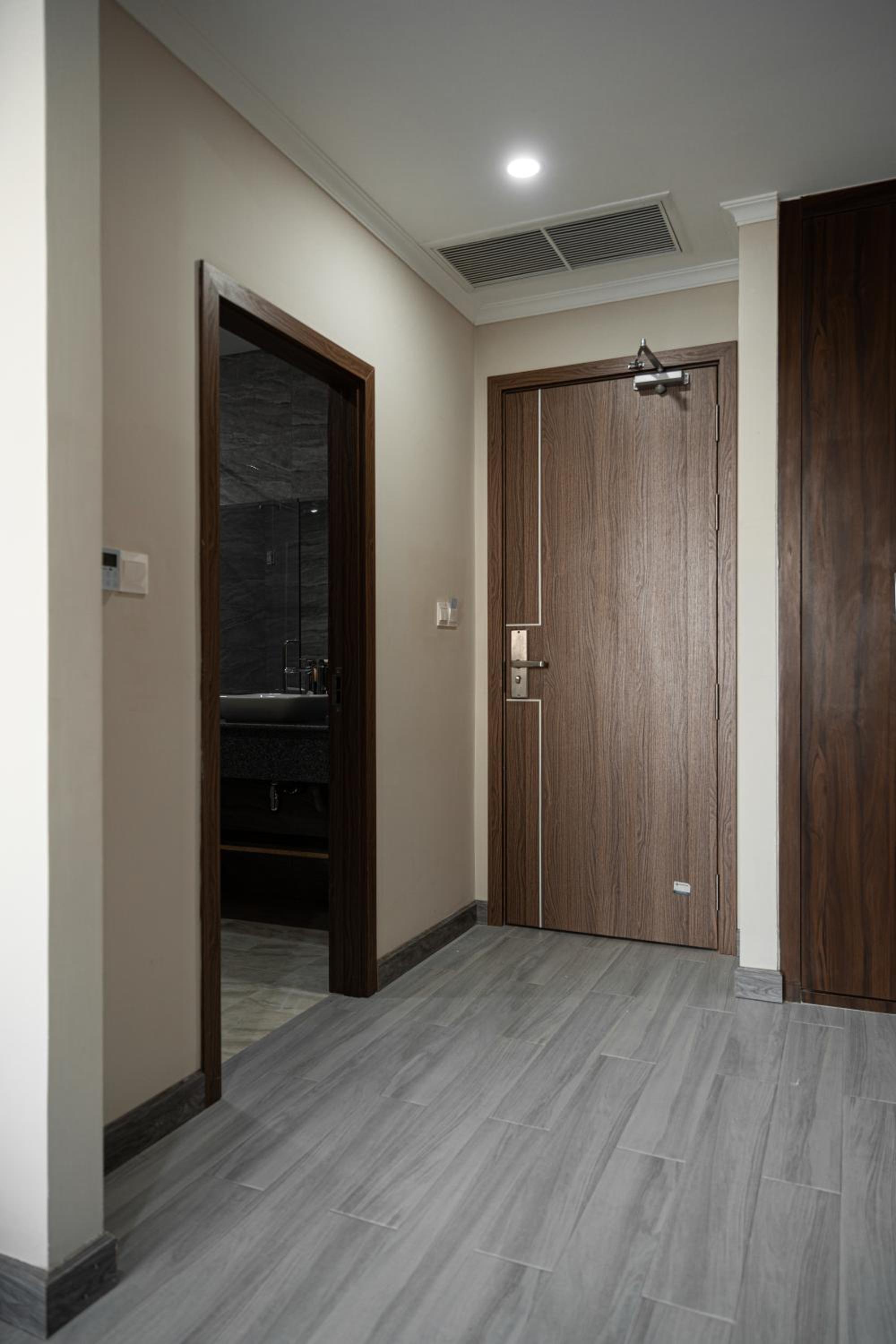 Standard Double Room - Photo 18
