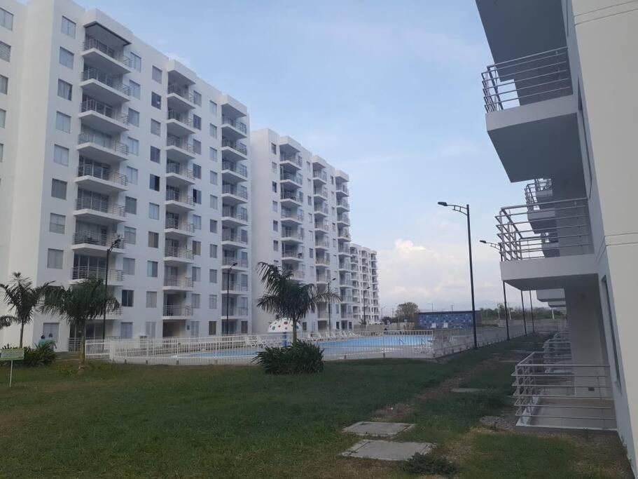 Apartment with Balcony photo 3