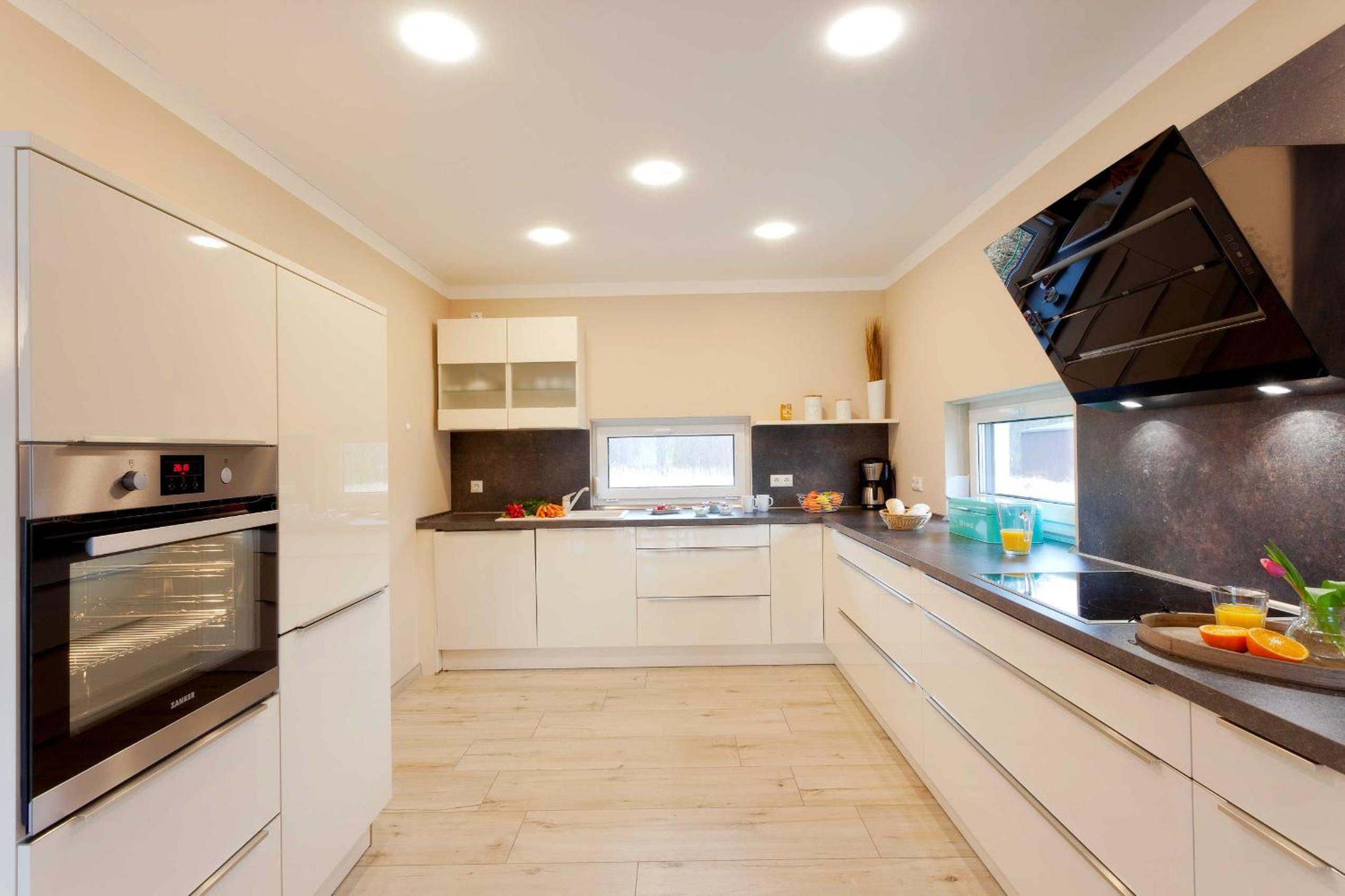 Two-Bedroom House photo 2