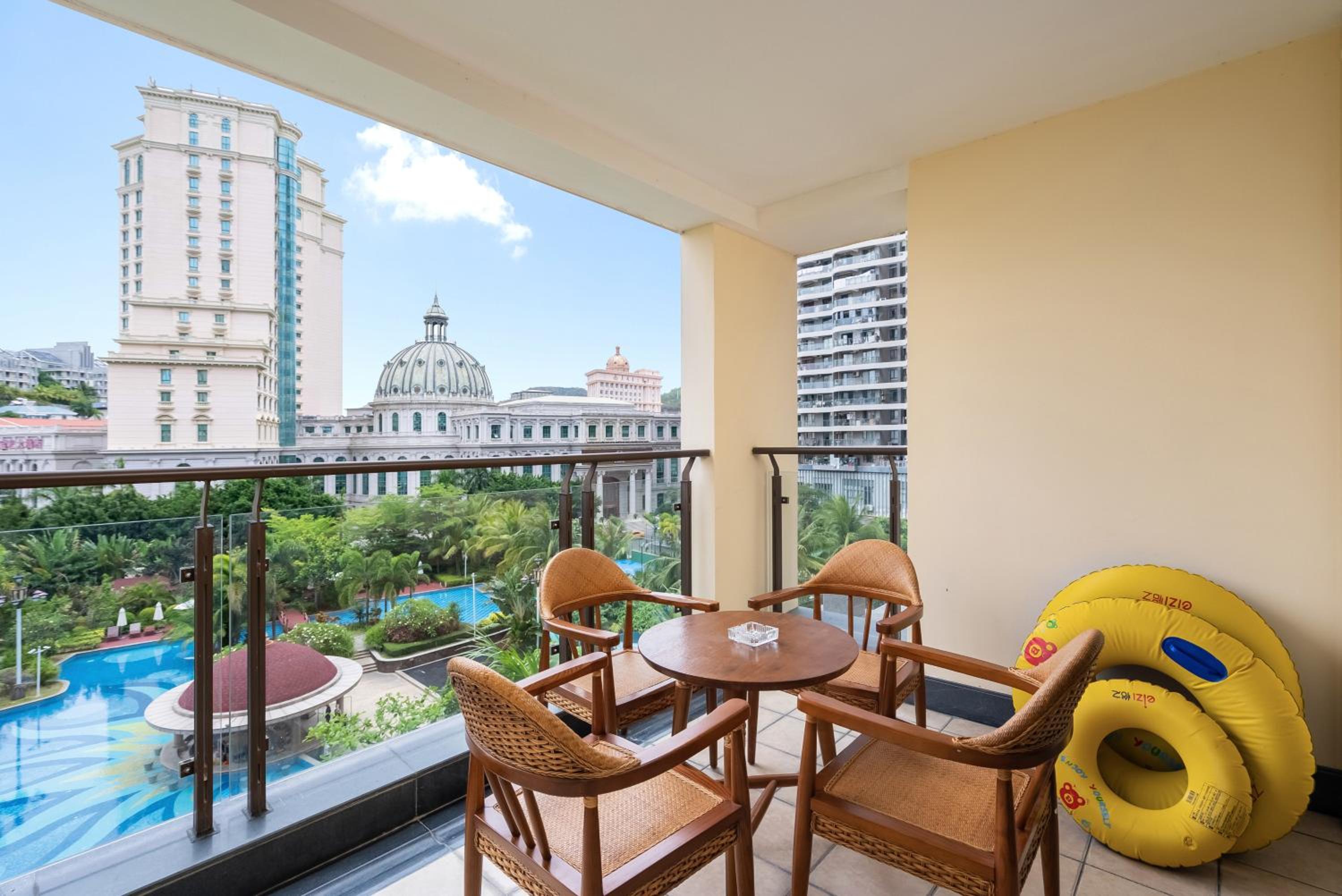 Two-Bedroom Apartment with Pool View - Photo 13