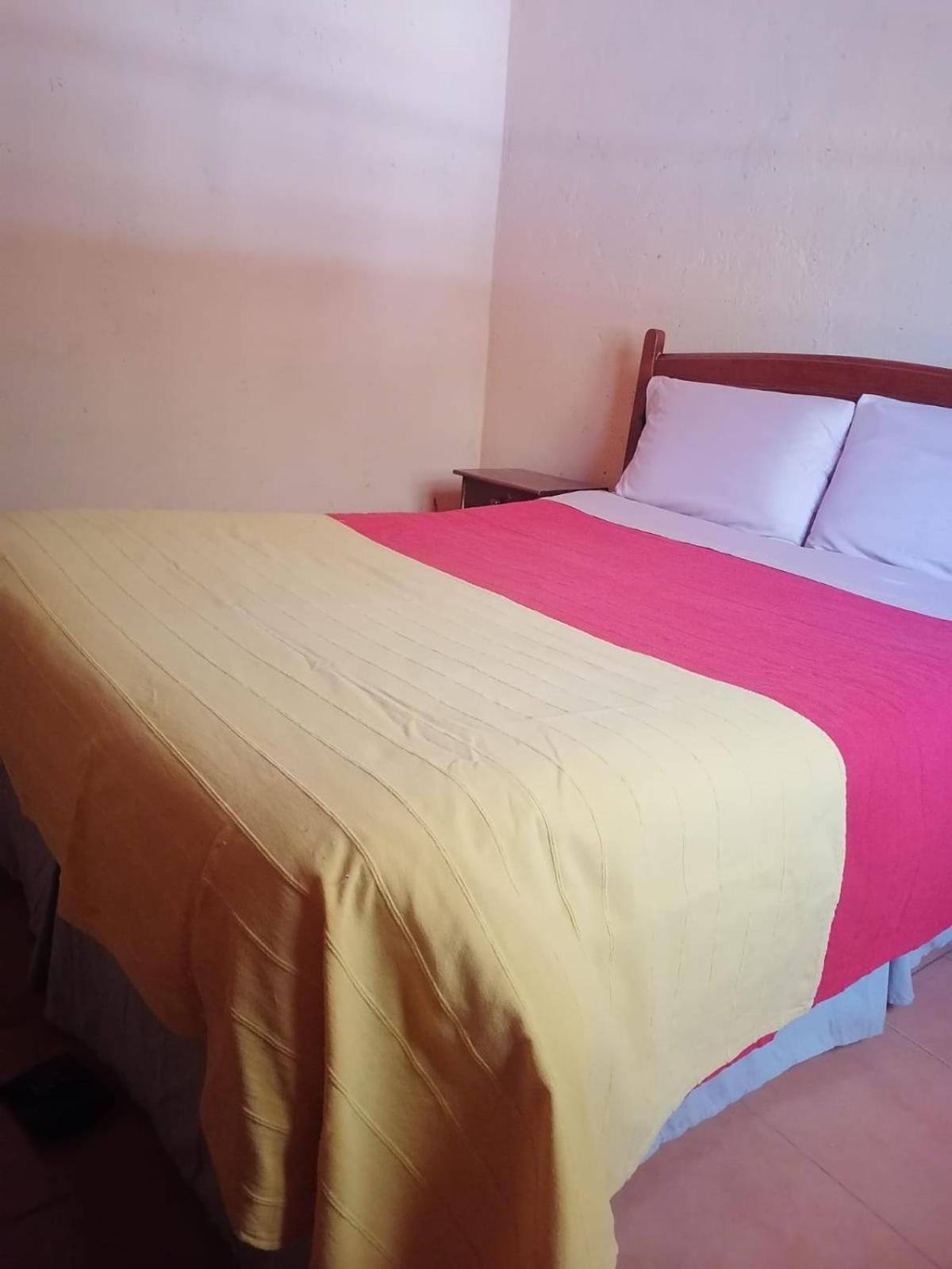 Double Room with Shared Bathroom photo 1