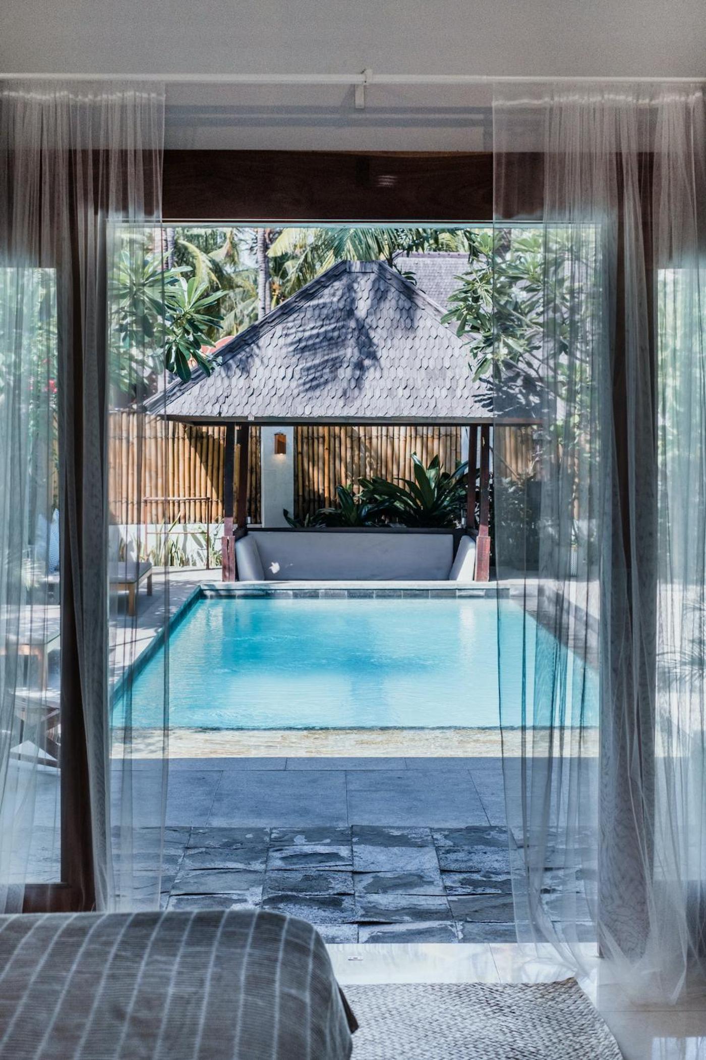 Deluxe Three-Bedroom Villa with Private Pool - Photo 6
