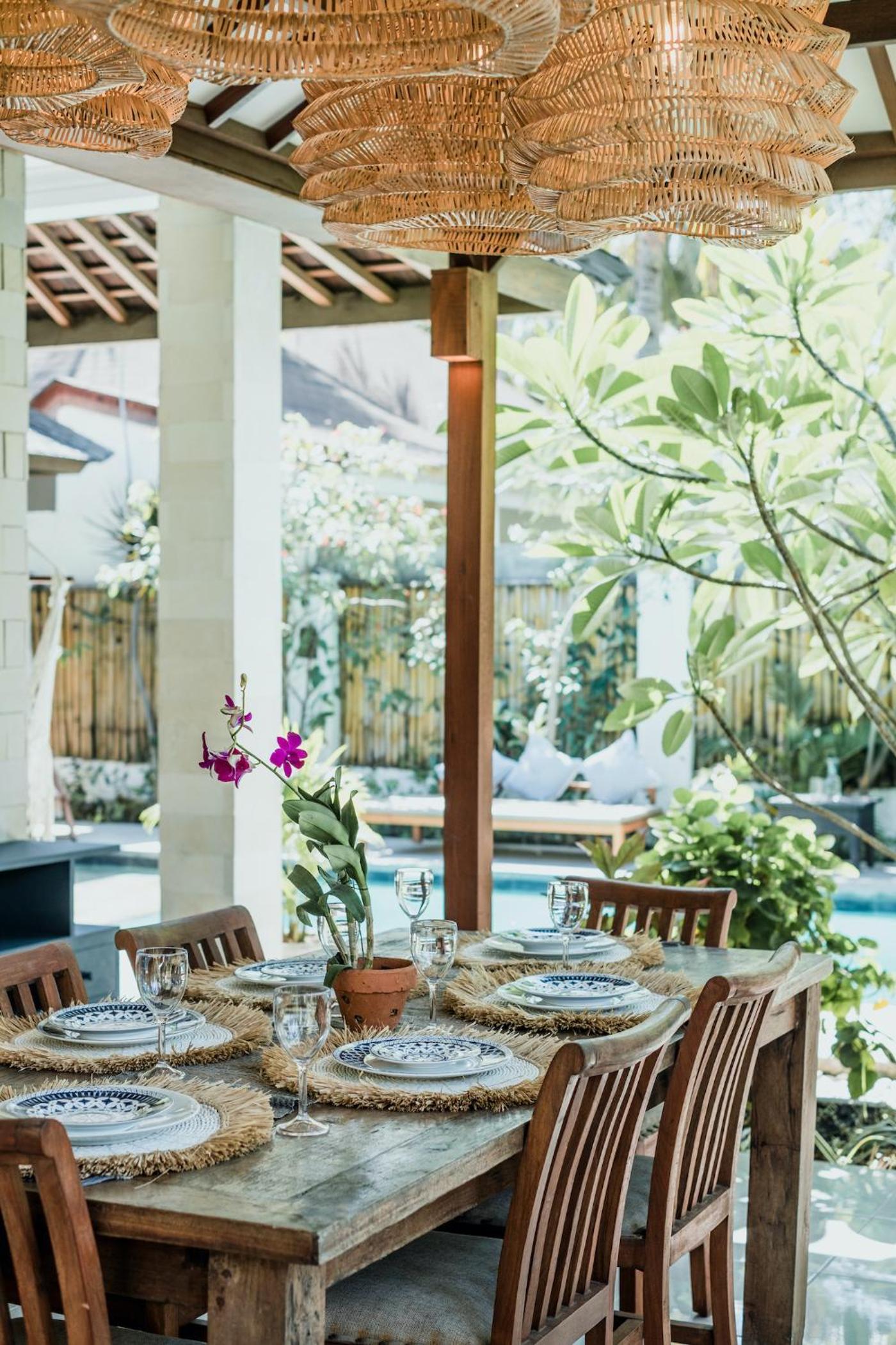 Deluxe Three-Bedroom Villa with Private Pool - Photo 7
