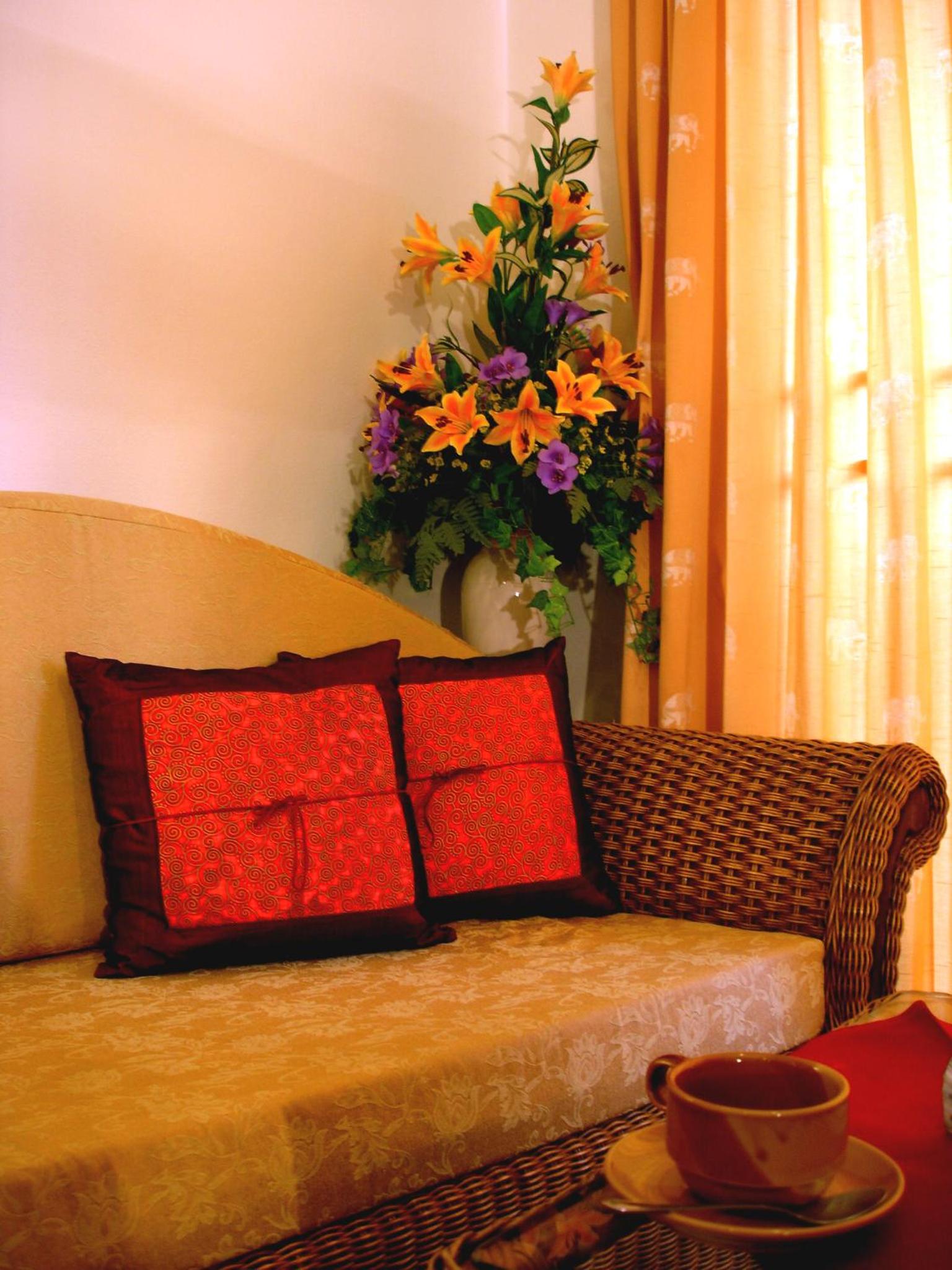 Suite with Balcony - Photo 6