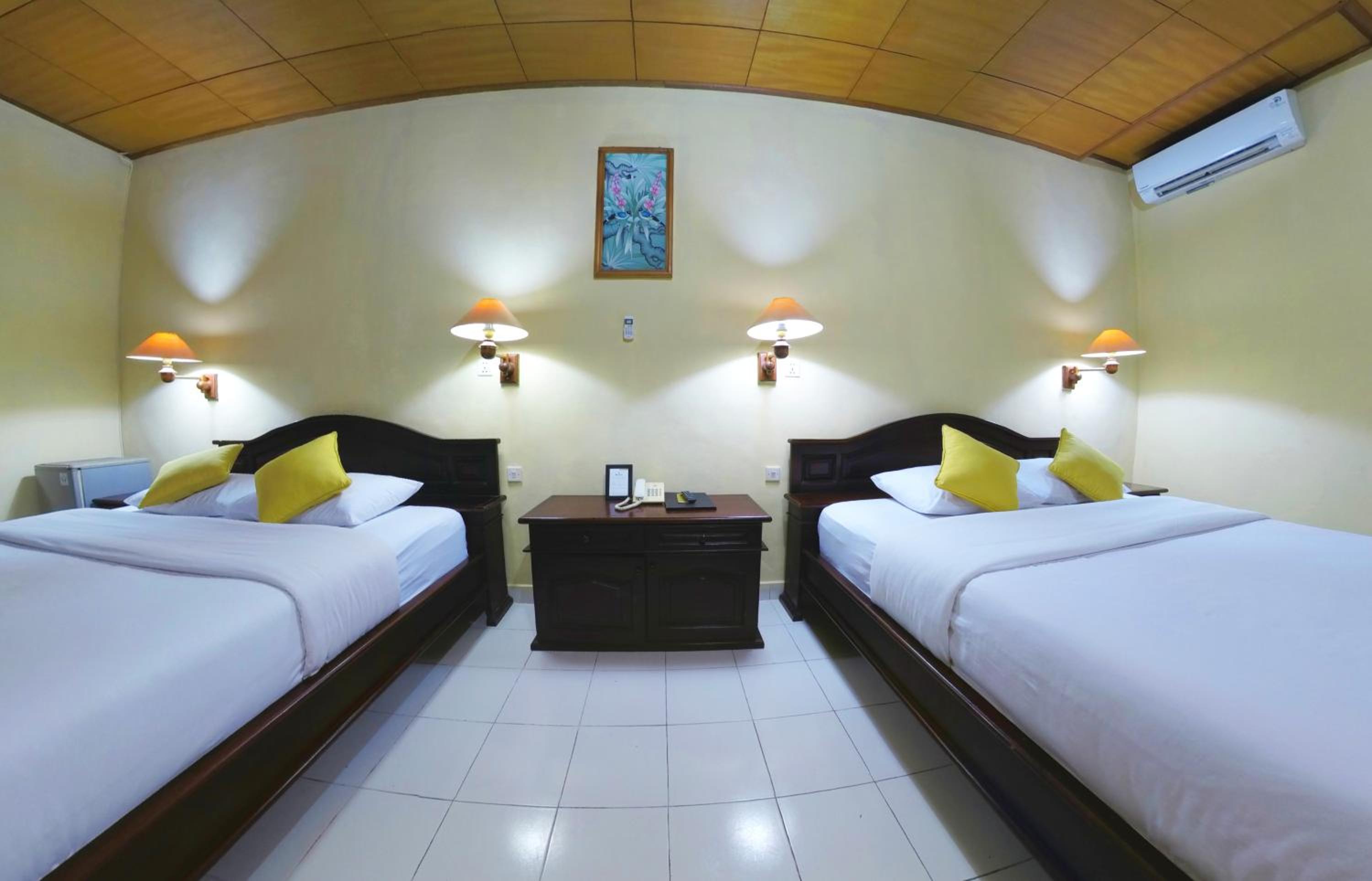 Deluxe Family Room - Photo 1