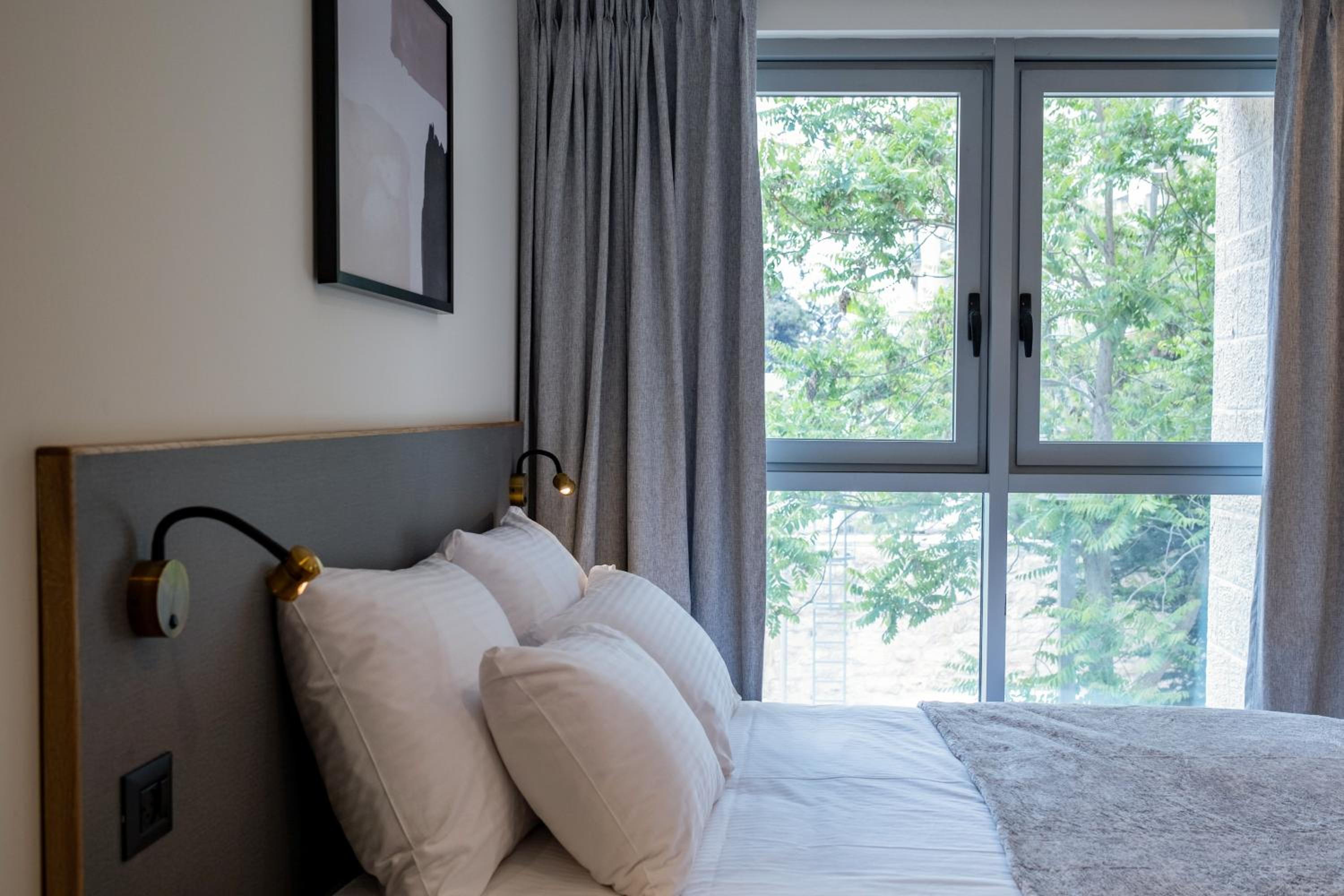 Standard Double Room - Photo 2