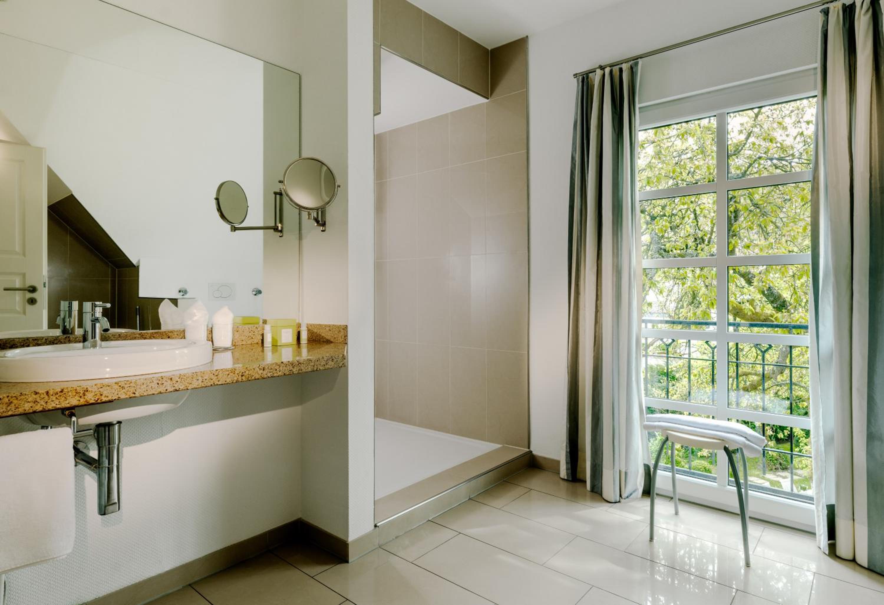 Superior Single Room photo 3