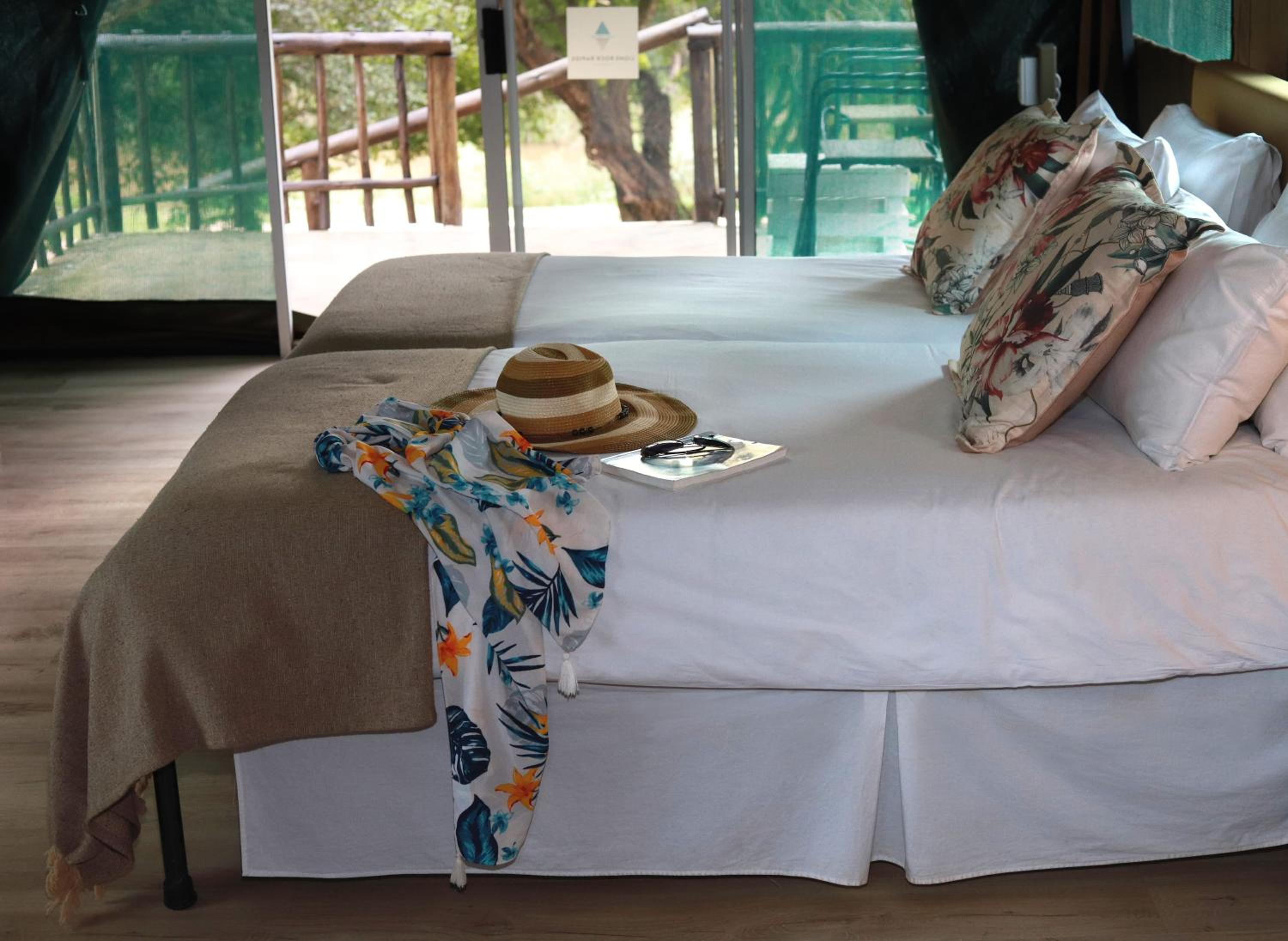 Luxury Tent - Photo 17